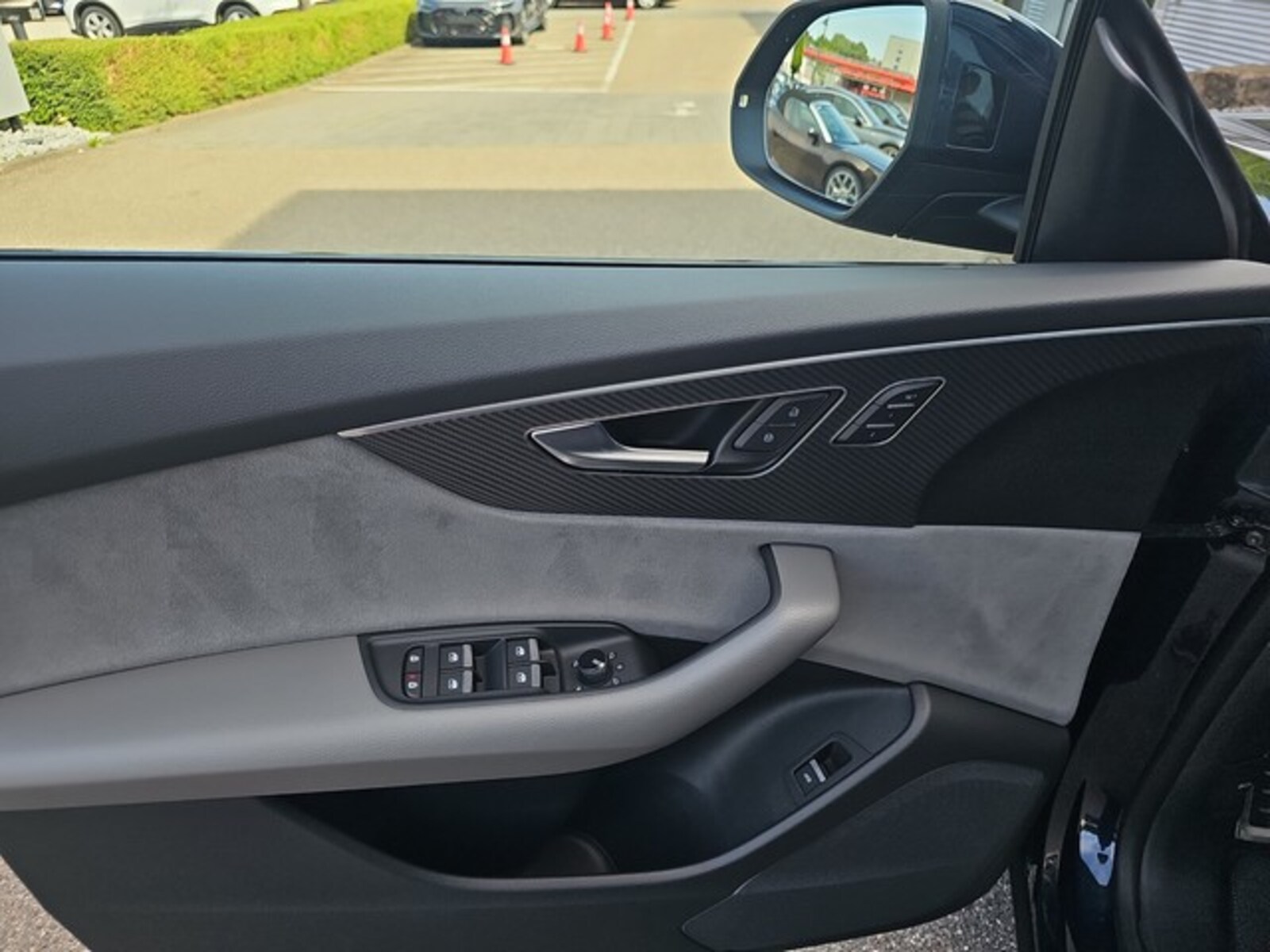 Audi Q8 – Bild 21