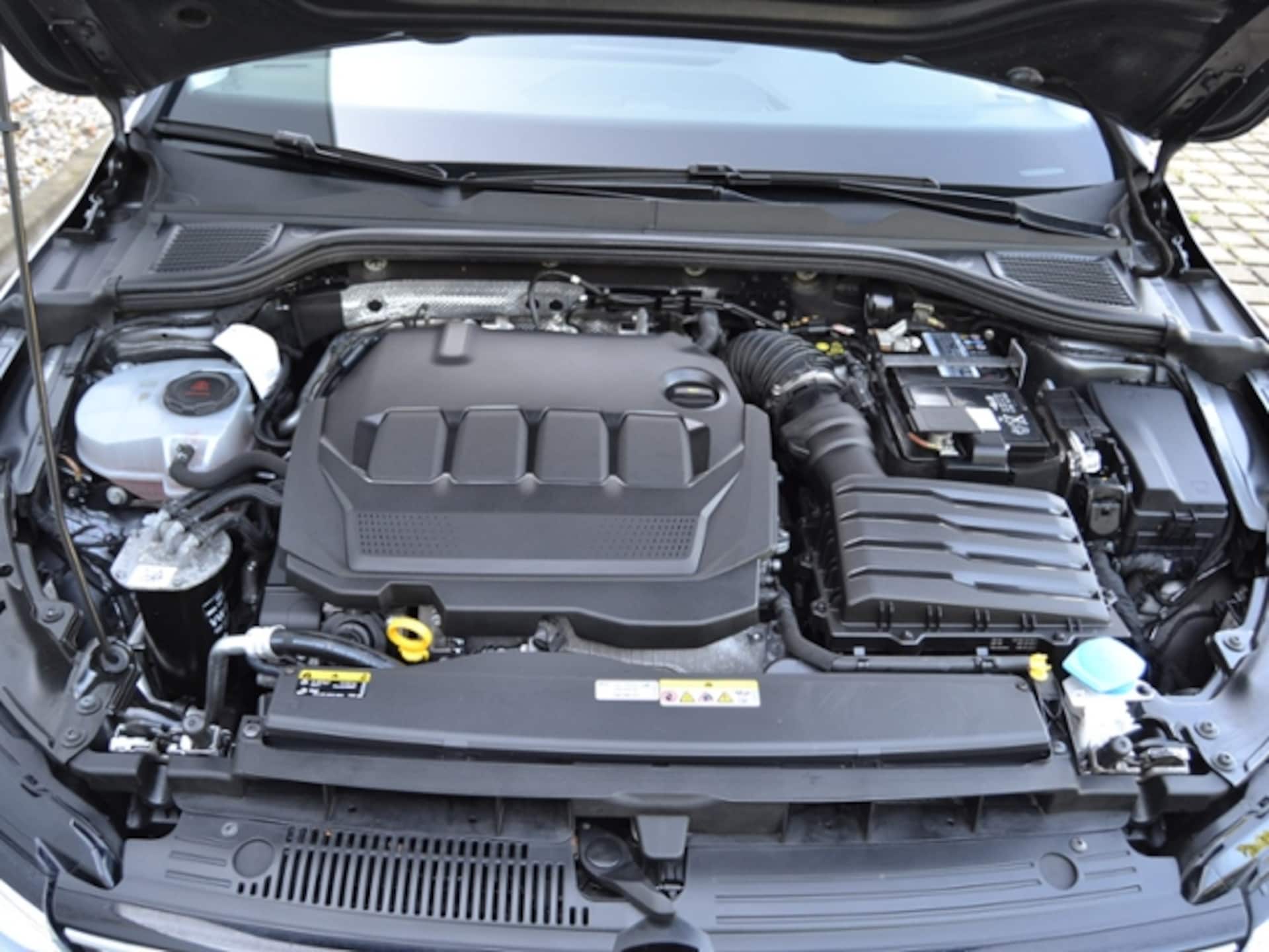 Volkswagen Golf Variant Style