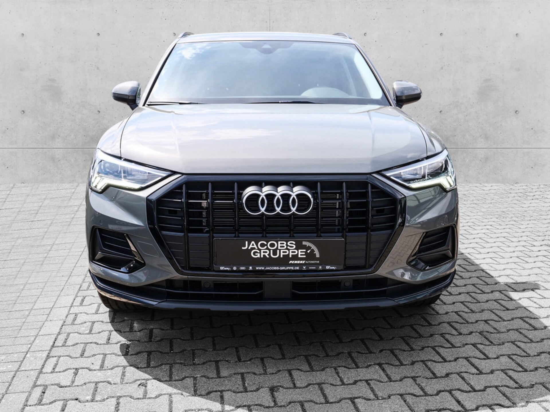 Audi Q3 SUV advanced