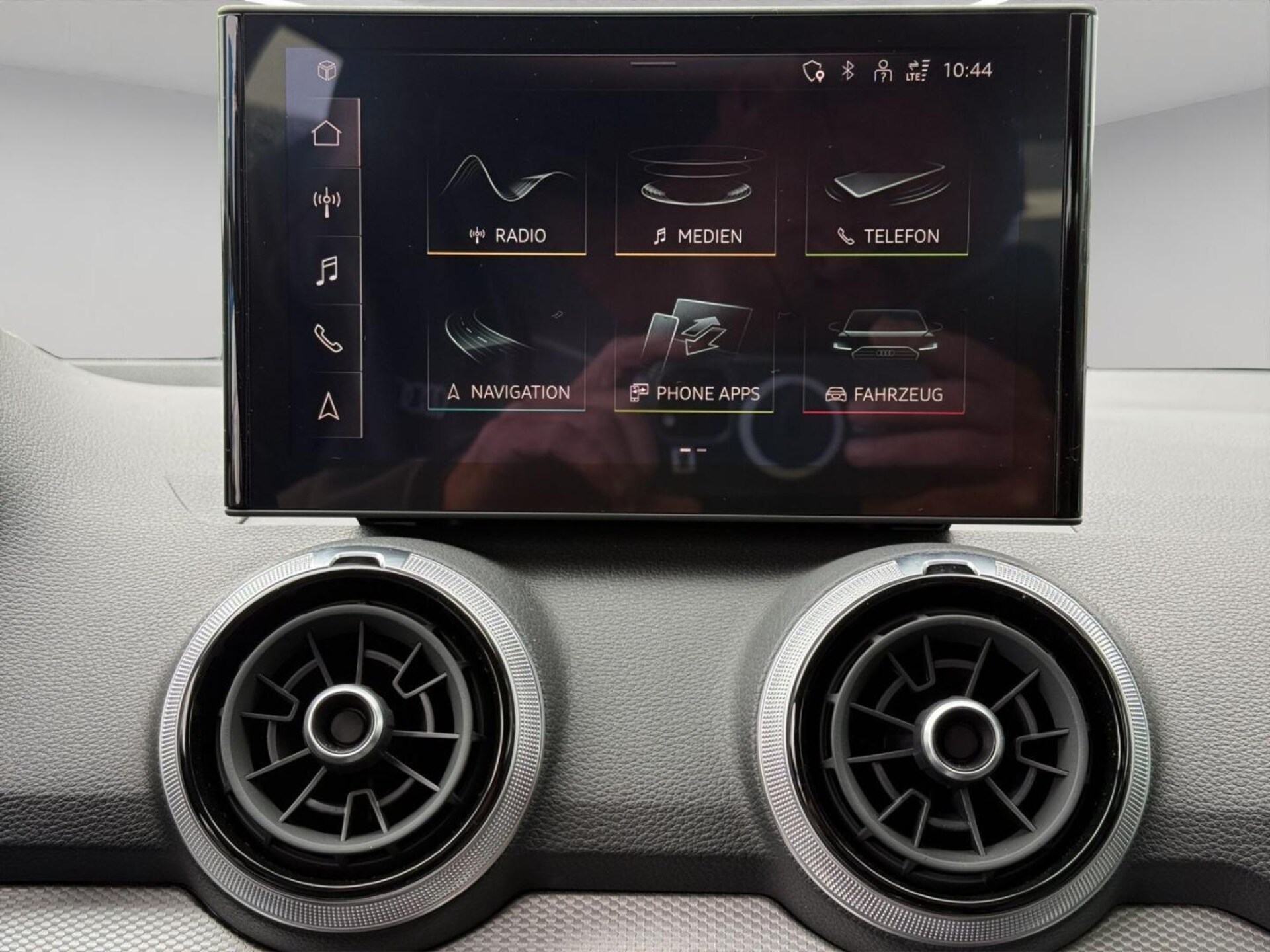 Audi Q2 S line