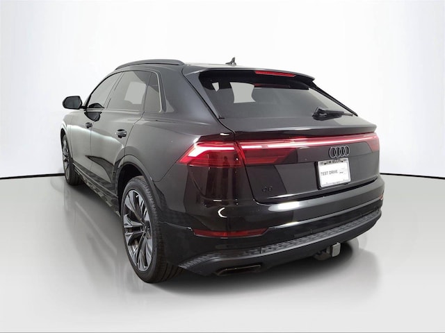 2025 Audi Q8