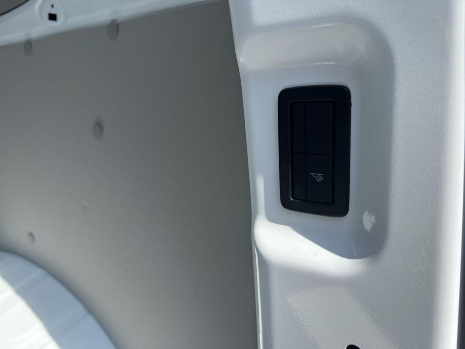 Volkswagen Transporter Kasten kurzer Radstand – Bild 30