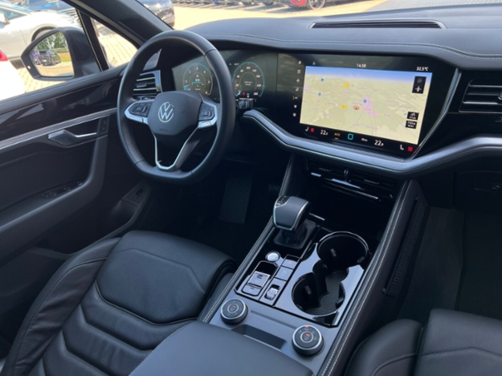 Volkswagen Touareg – Bild 11