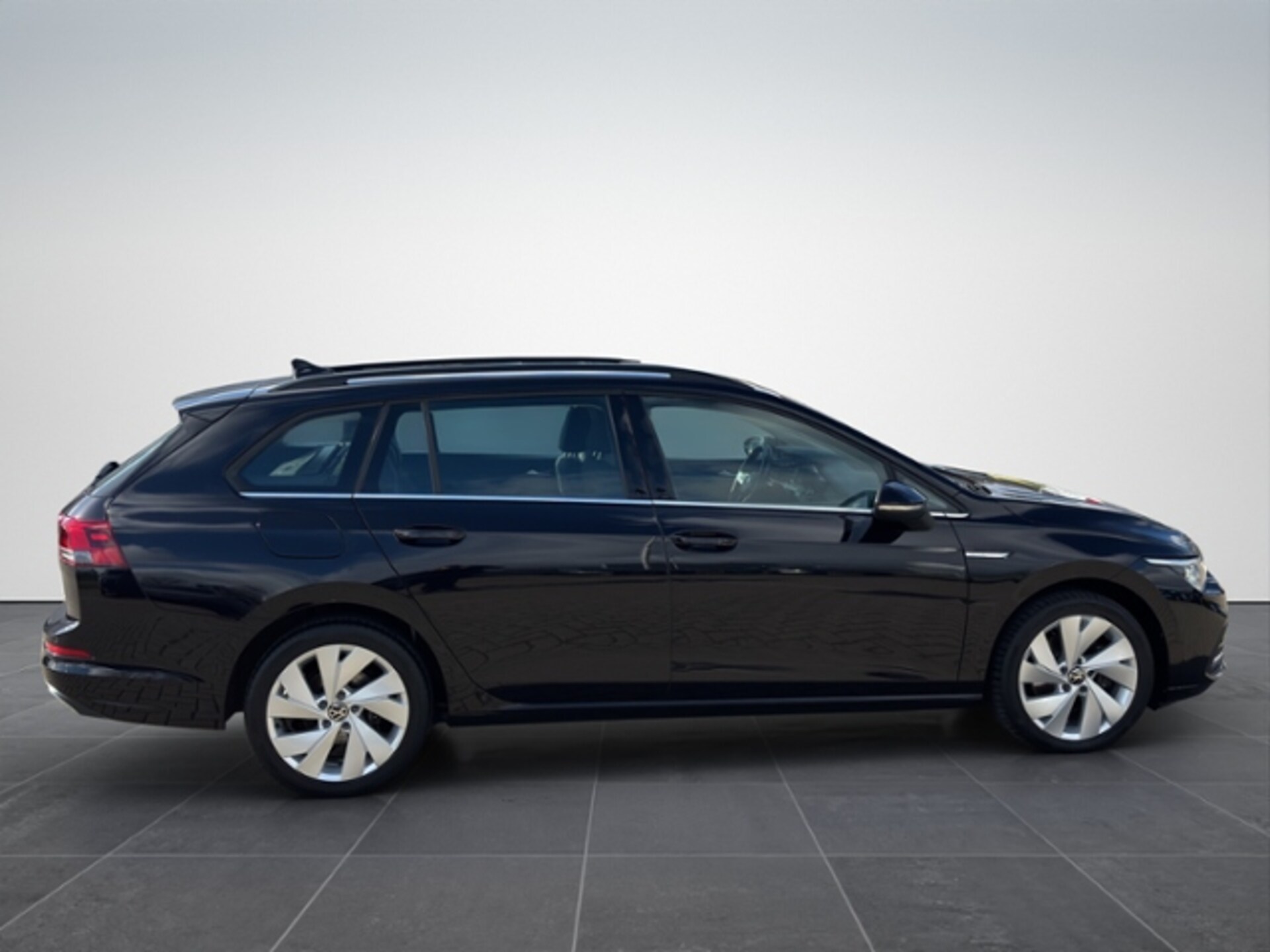 Volkswagen Golf Variant Style