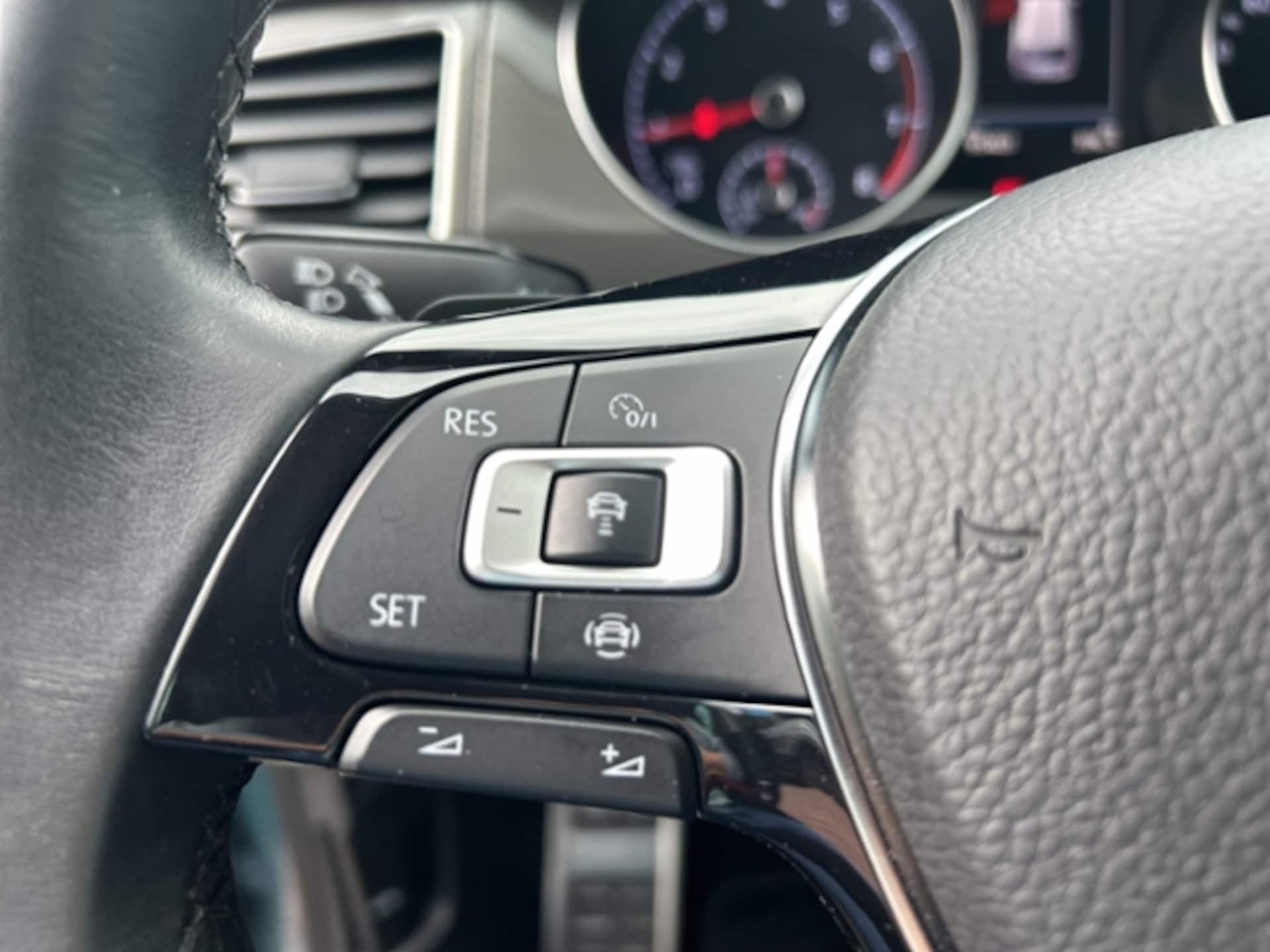 Volkswagen Golf Sportsvan IQ.DRIVE