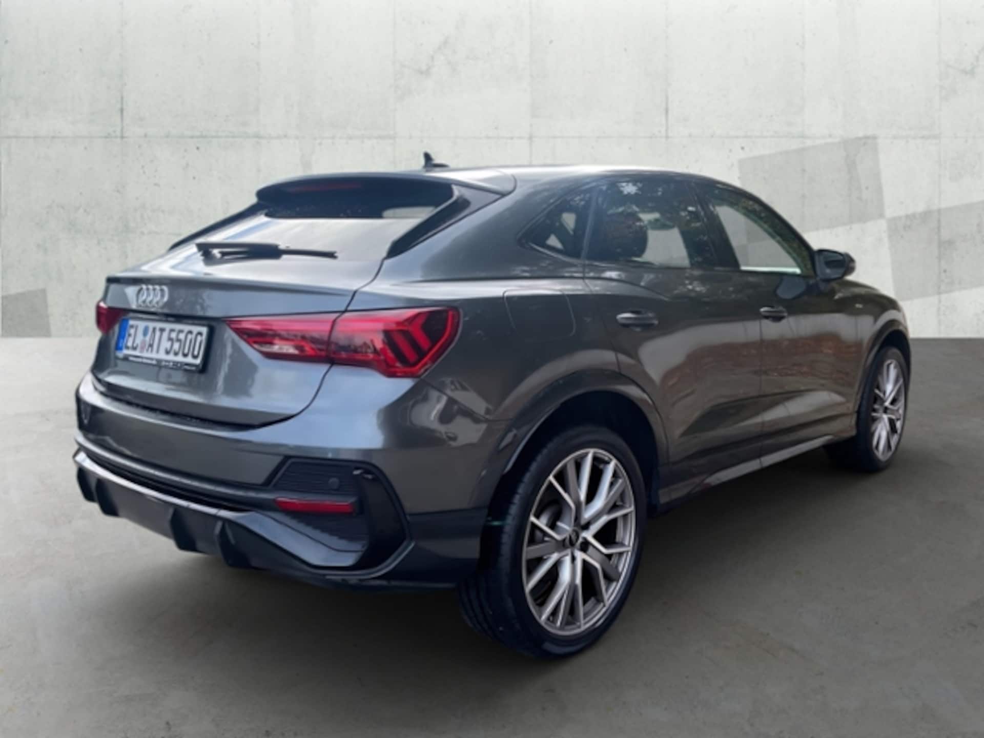 Audi Q3 Sportback S line