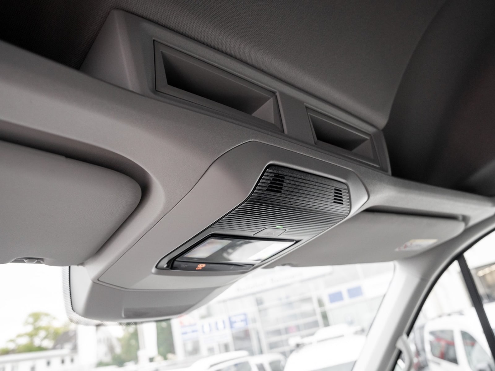 Volkswagen Crafter Kasten langer Radstand – Bild 14