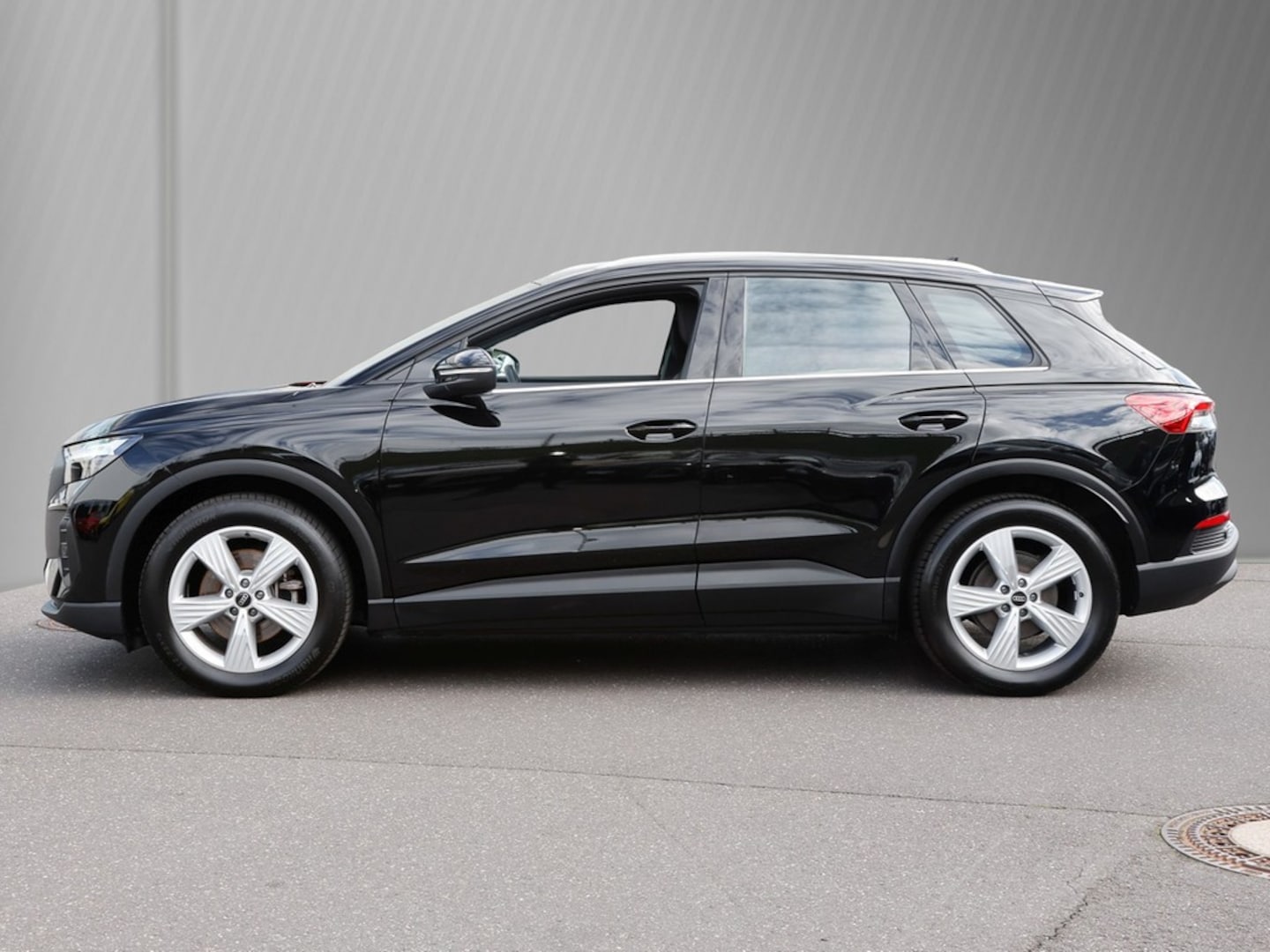 Bild über Audi Q4 e-tron 35 e-tron - für weitere Informationen kontaktieren Sie den Audi Partner