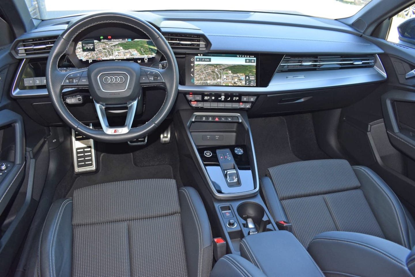 Bild über Audi A3 Sportback S line 35 TDI S tronic - für weitere Informationen kontaktieren Sie den Audi Partner