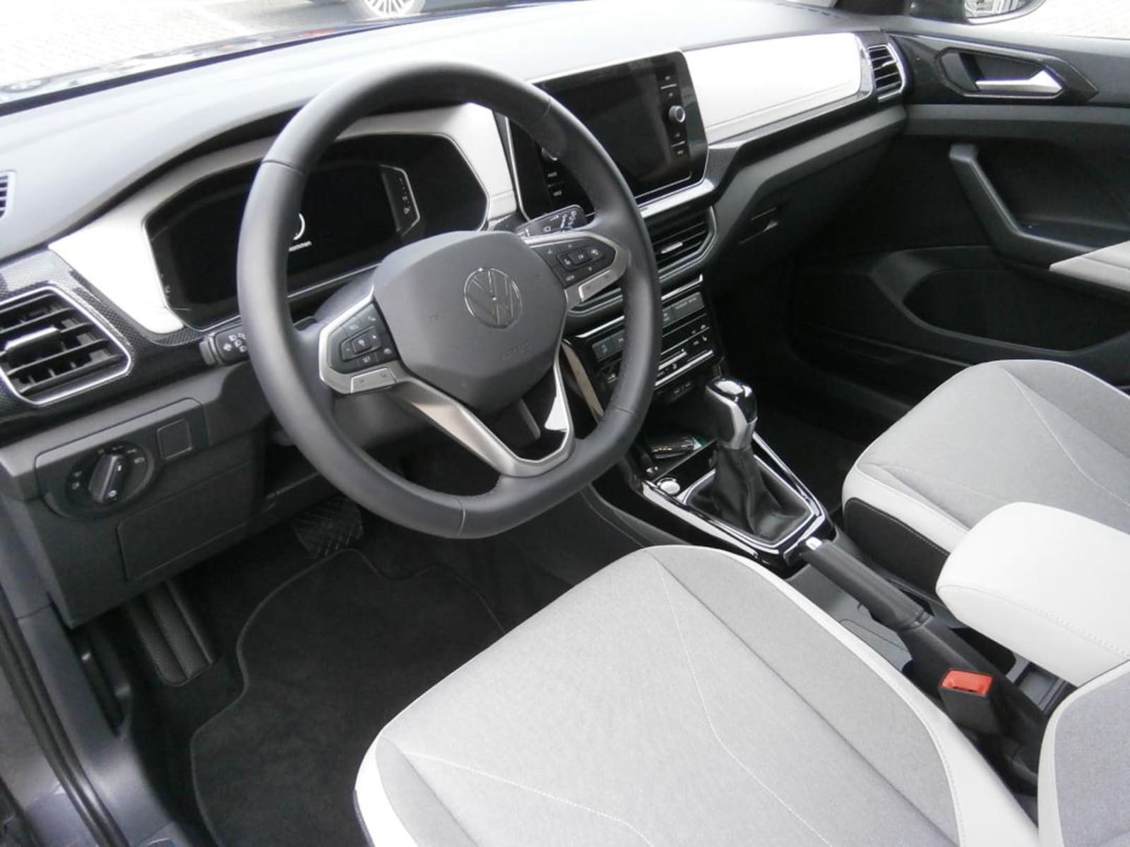 Volkswagen T-Cross – Bild 6