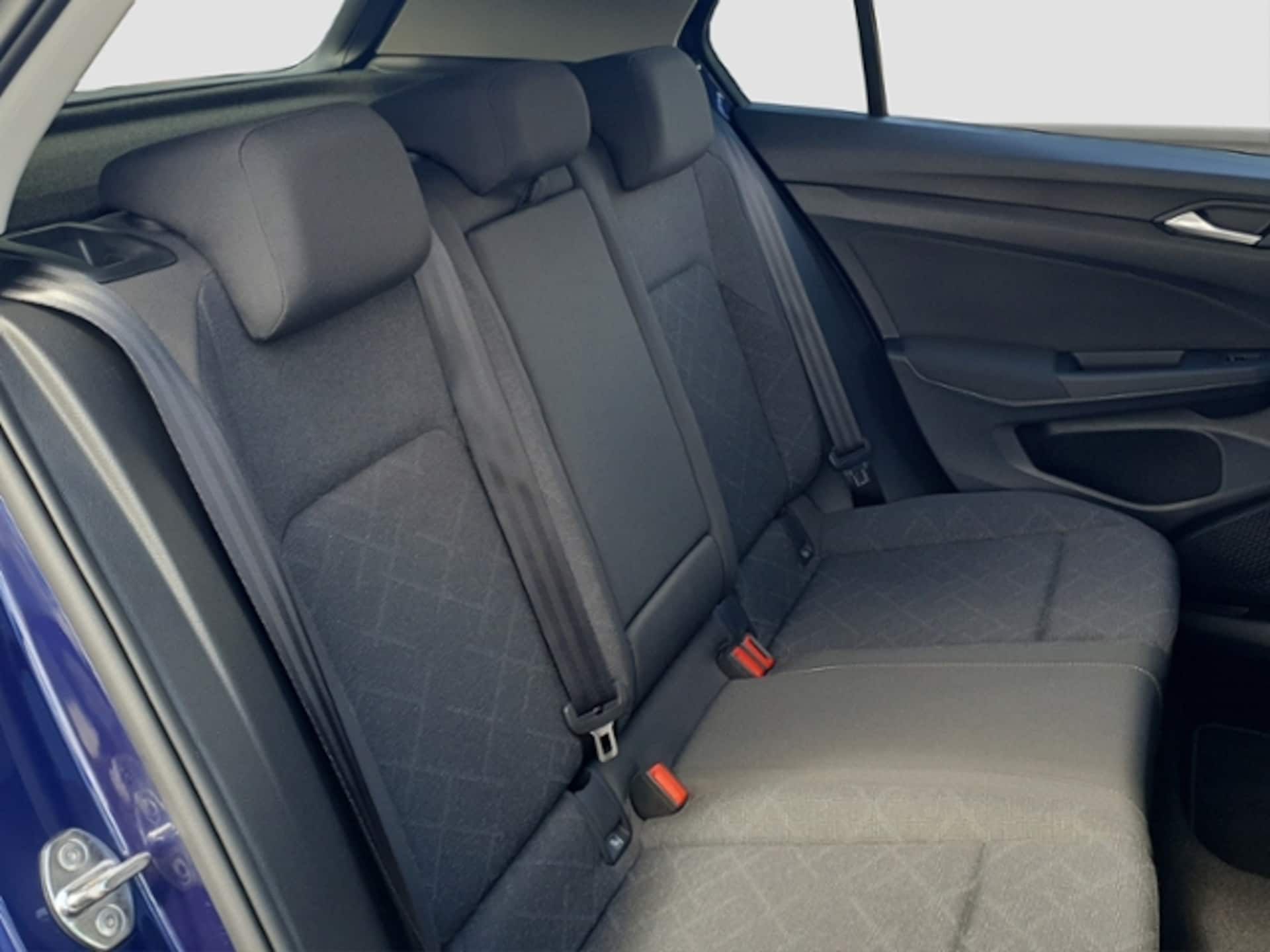 Volkswagen Golf Life