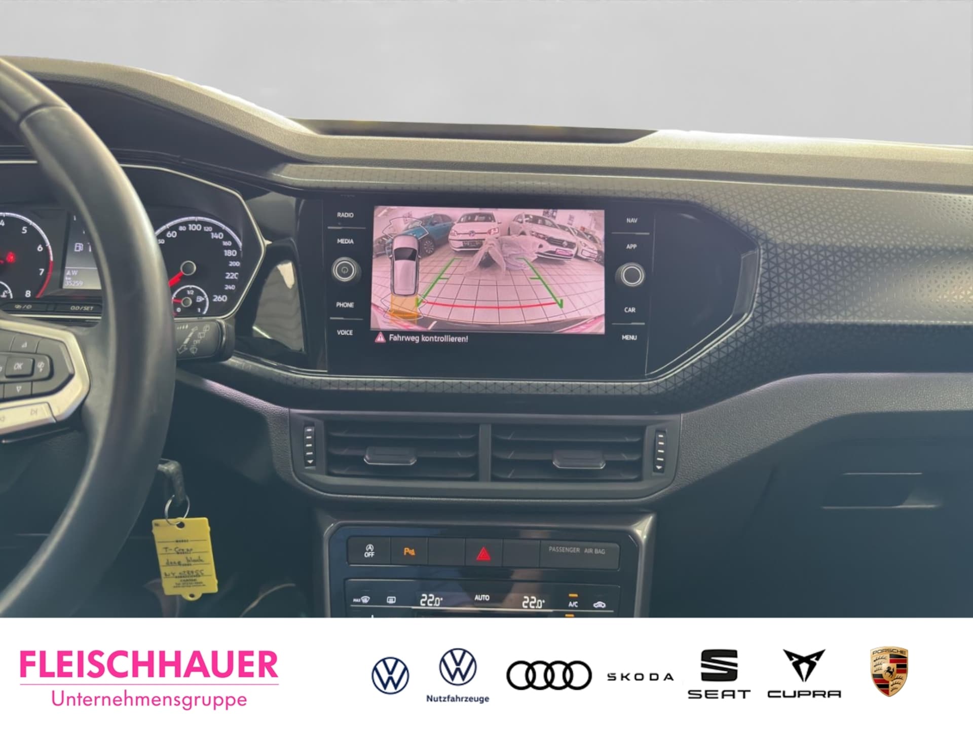 Volkswagen T-Cross Style