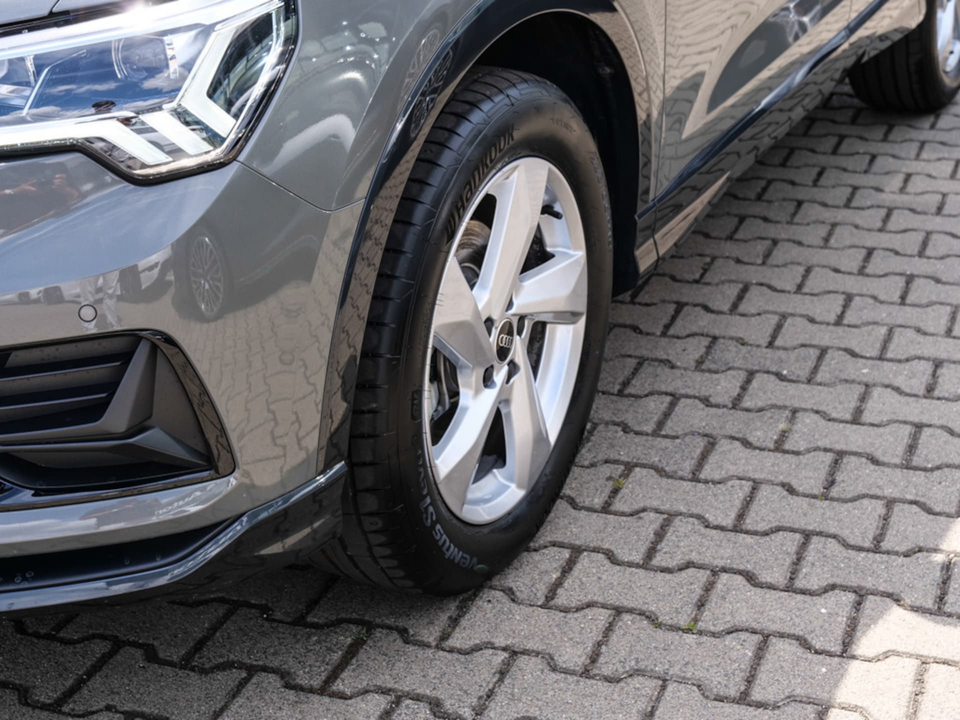 Audi Q3 SUV advanced