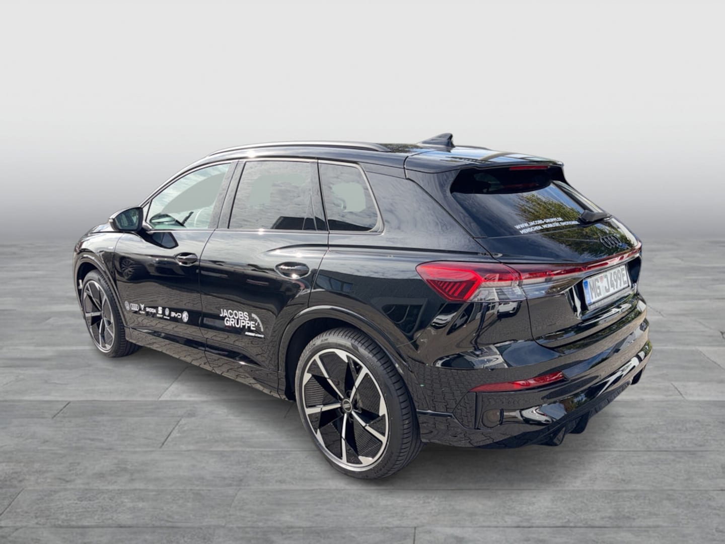 Bild über Audi Q4 SUV e-tron e-tron performance 210 kW - für weitere Informationen kontaktieren Sie den Audi Partner
