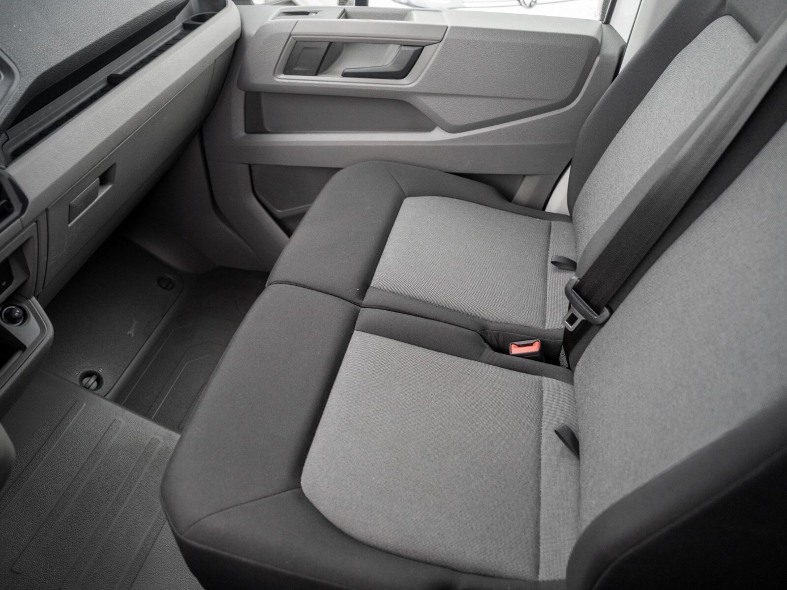 Volkswagen Crafter Kasten langer Radstand – Bild 15