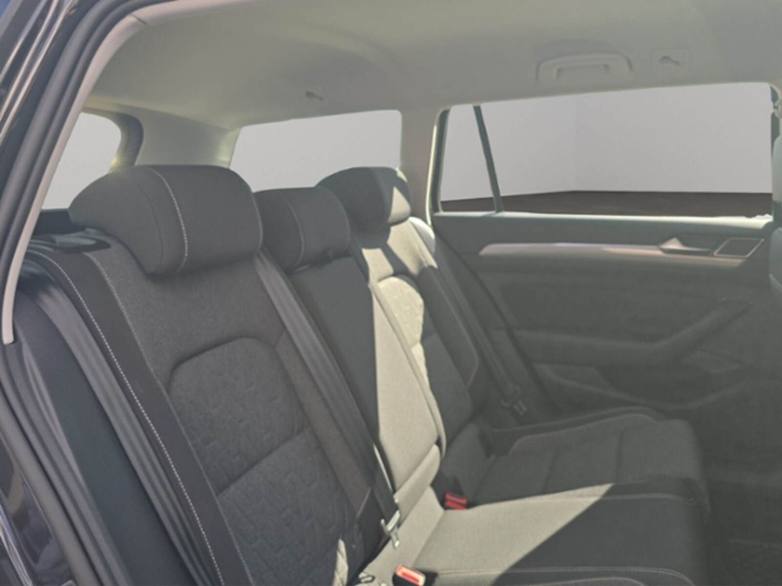 Volkswagen Passat Variant – Bild 18