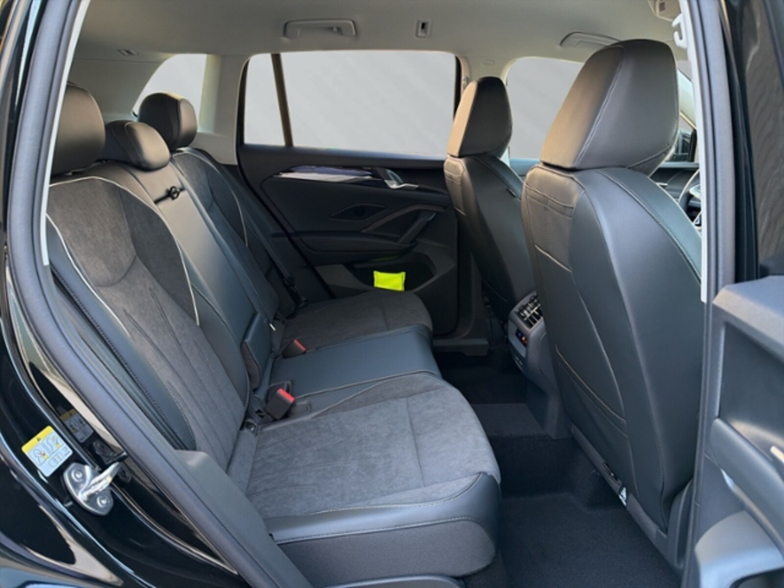 Volkswagen Tiguan – Bild 12