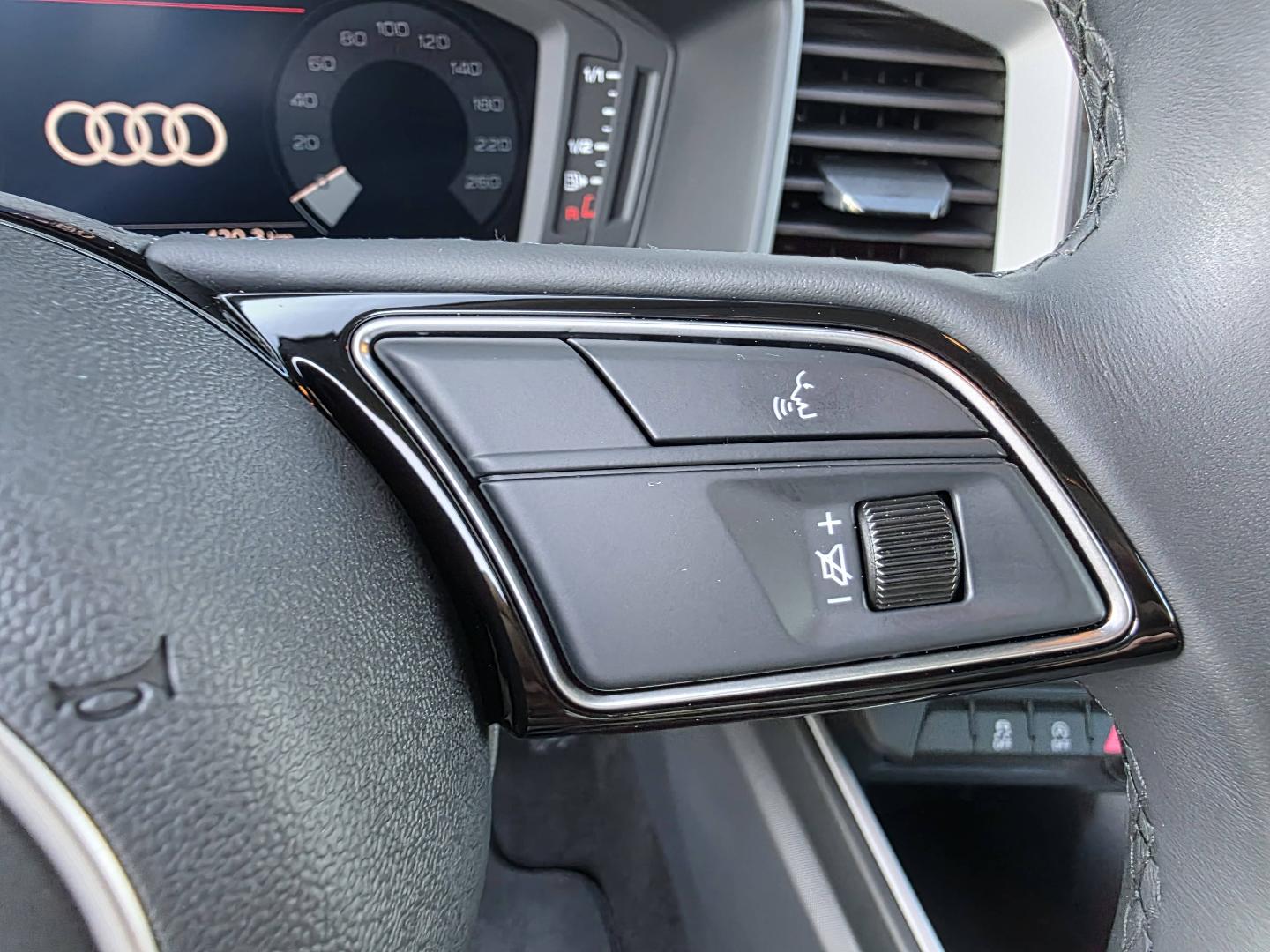 Image about Audi A1 Sportback Advanced 25 TFSI 70 kW (95 ch) S tronic