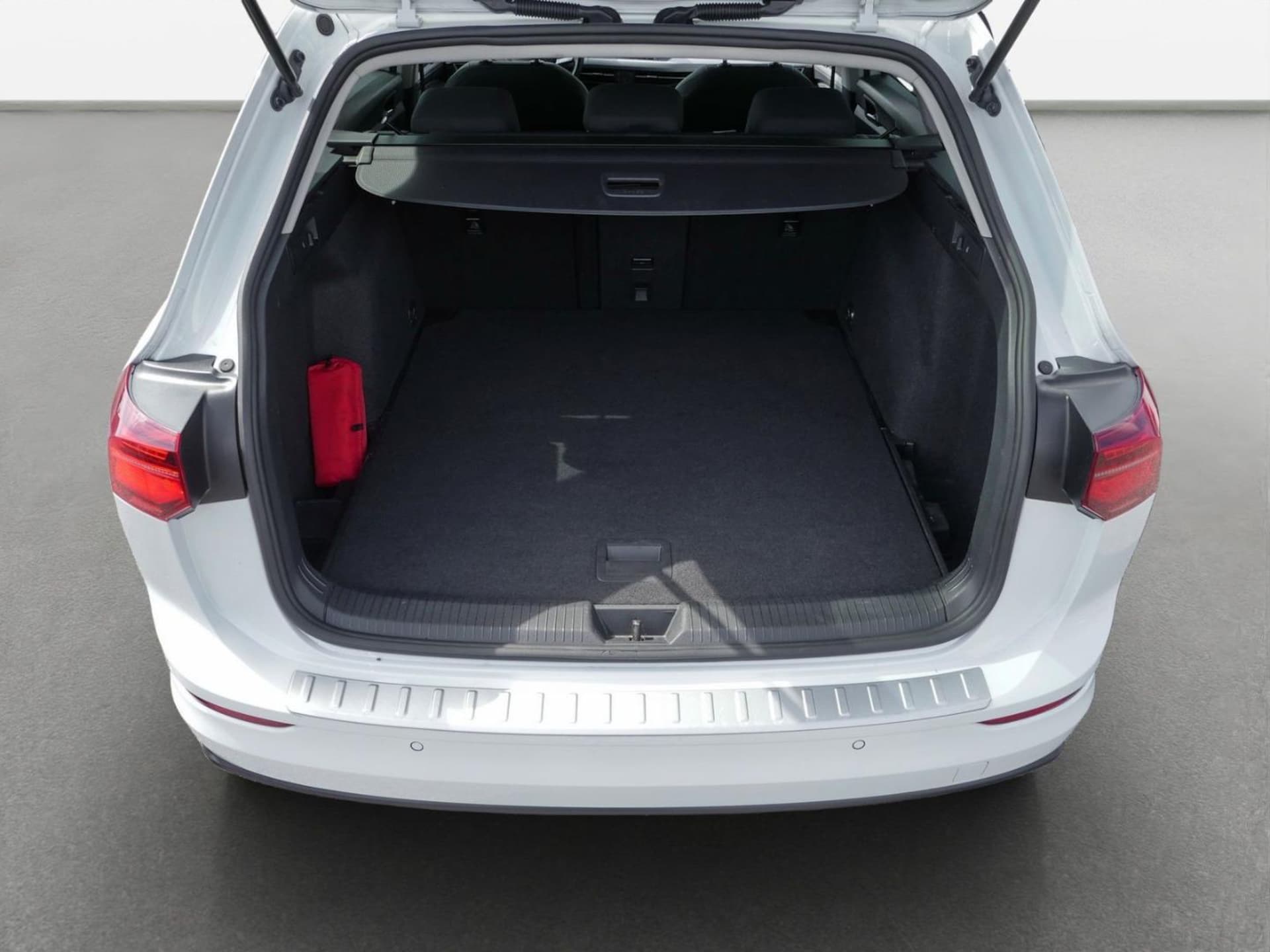 Volkswagen Golf Variant Life