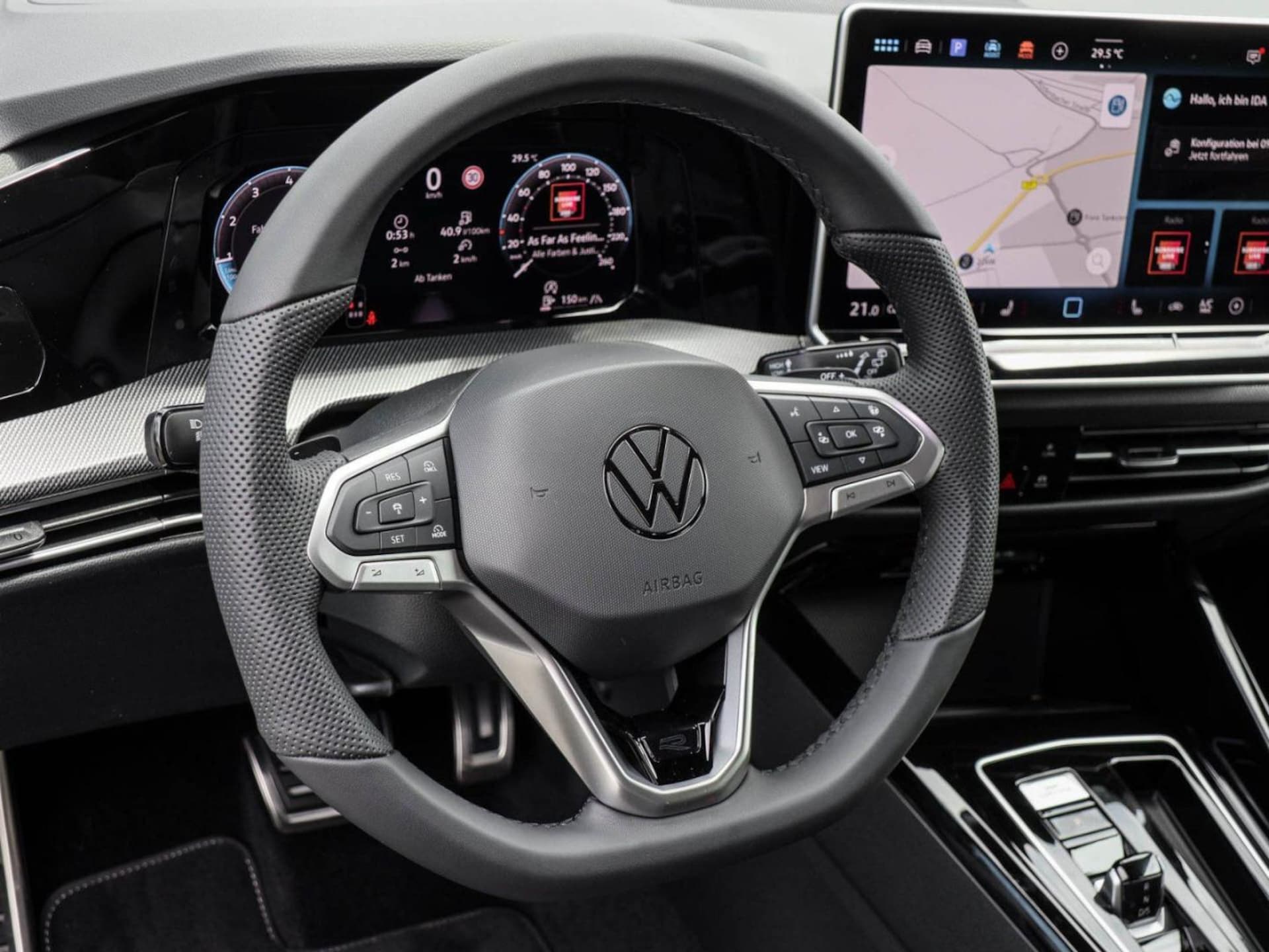 Volkswagen Golf Variant R-Line