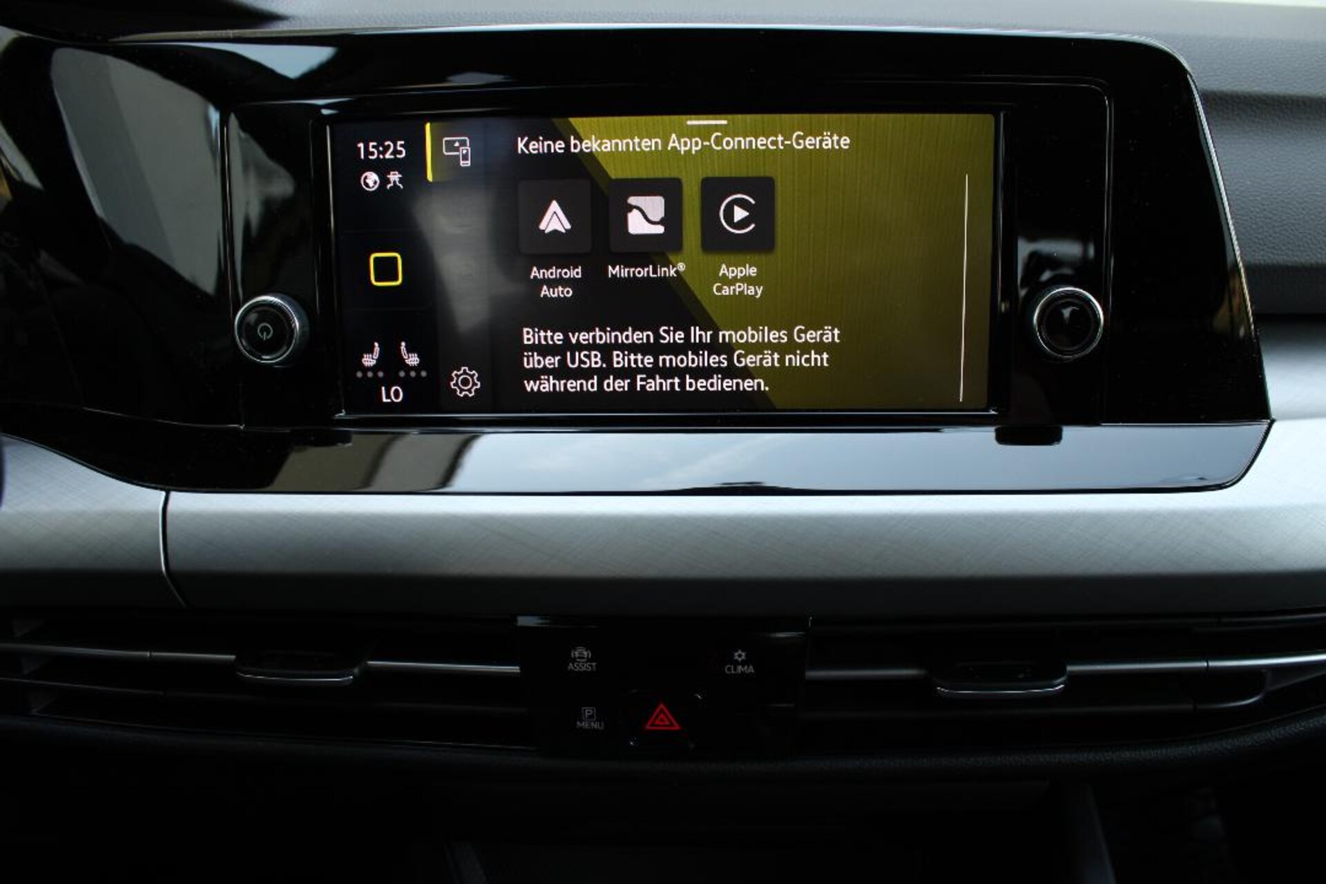 Volkswagen Golf Life