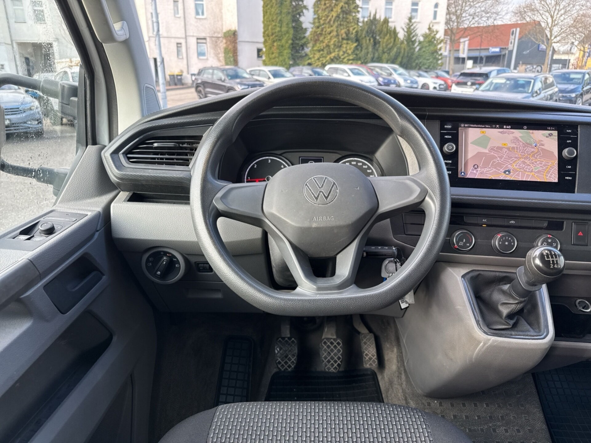 Volkswagen T6.1 Transporter Pritschenwagen Doppelkabine
