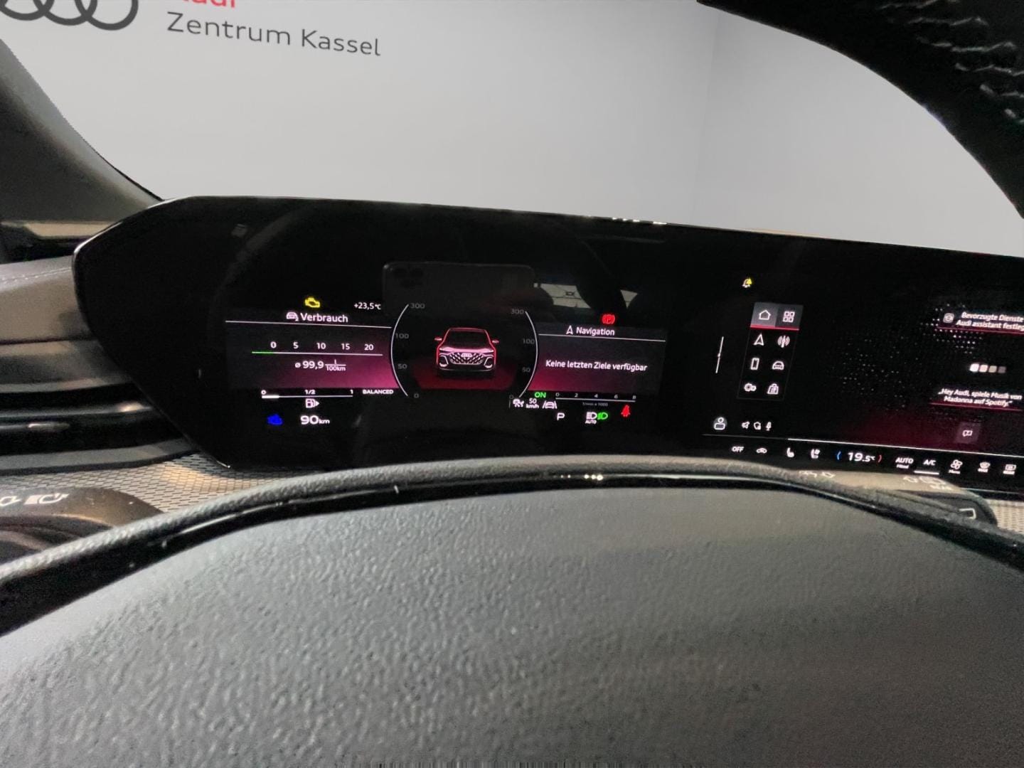 Bild über Audi SQ5 SUV TFSI 270 kW S tronic - für weitere Informationen kontaktieren Sie den Audi Partner