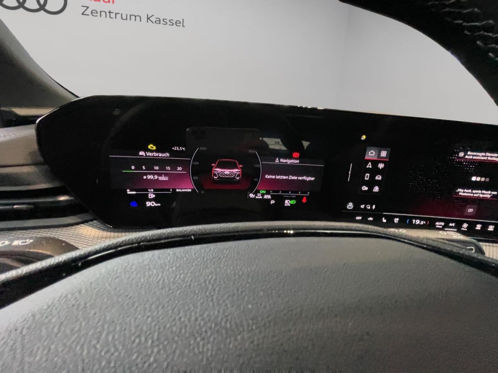Audi SQ5 – Bild 11