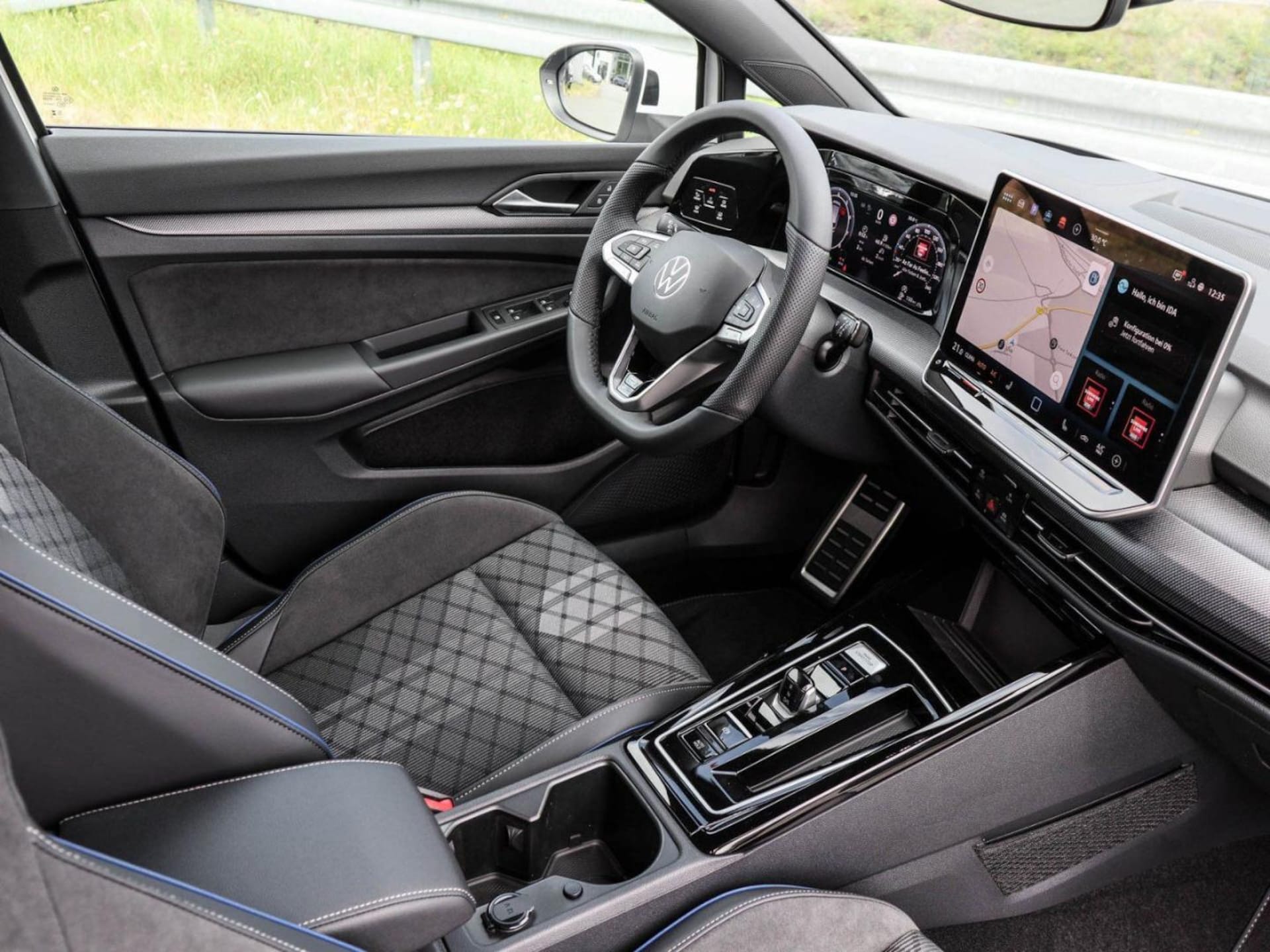 Volkswagen Golf Variant R-Line