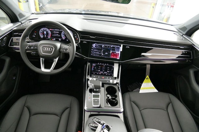 2026 Audi Q7 Premium - Photo 15