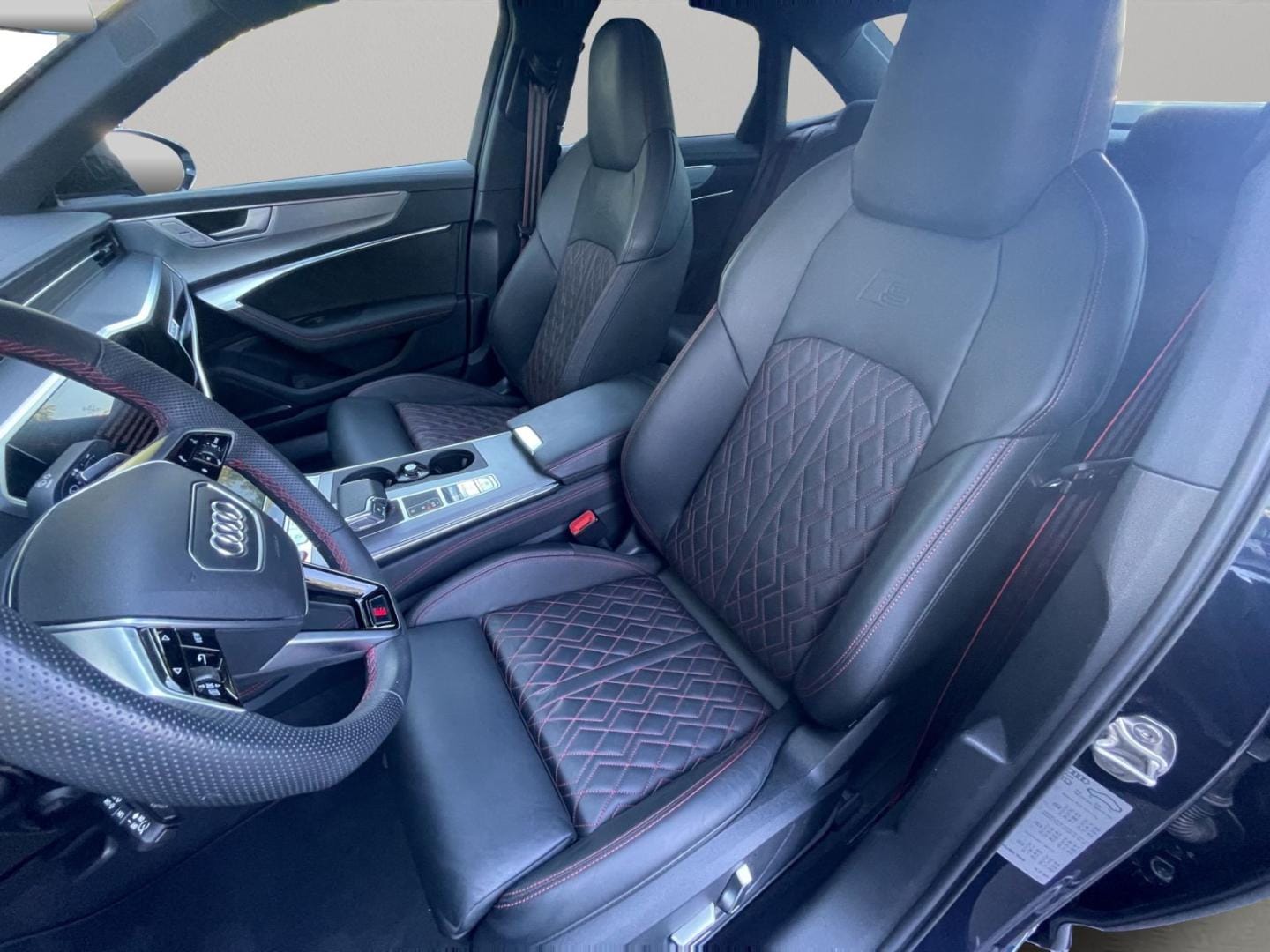 Bild über Audi S6 Limousine TDI quattro tiptronic - für weitere Informationen kontaktieren Sie den Audi Partner