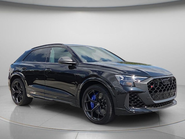 2027 Audi RS Q8 SUV performance