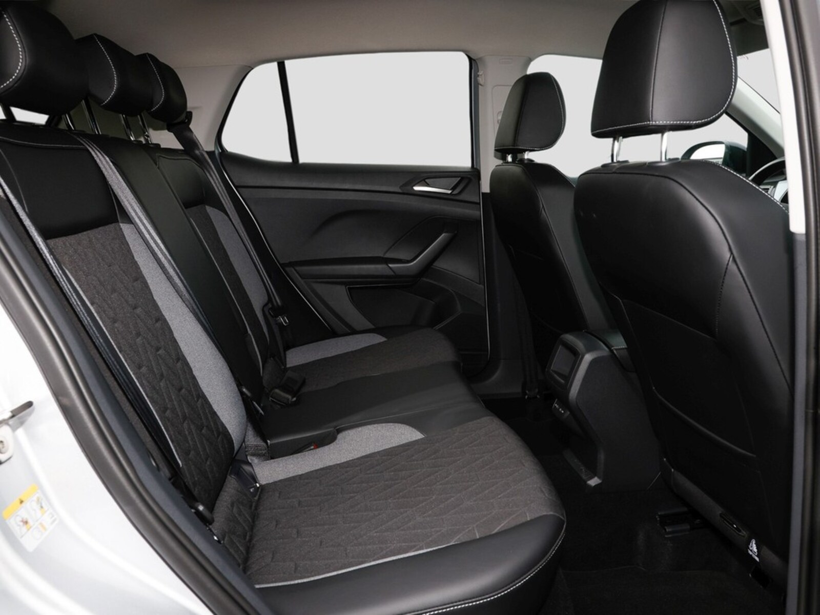 Volkswagen T-Cross – Bild 12