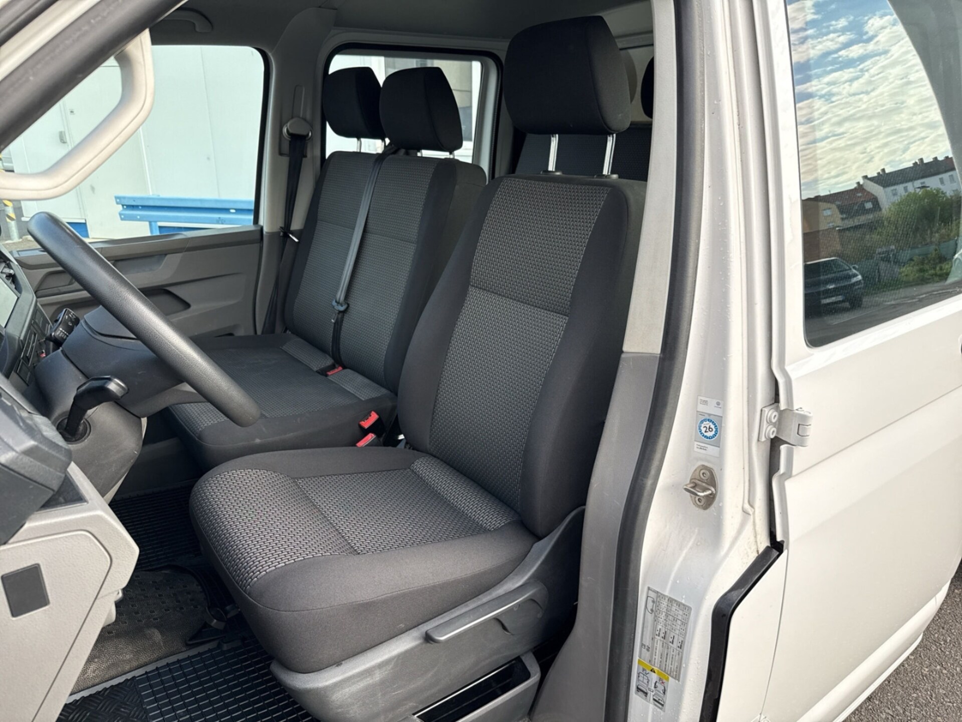 Volkswagen T6.1 Transporter Pritschenwagen Doppelkabine