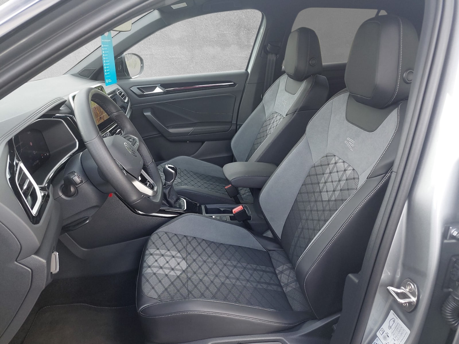 Volkswagen T-Roc – Bild 13