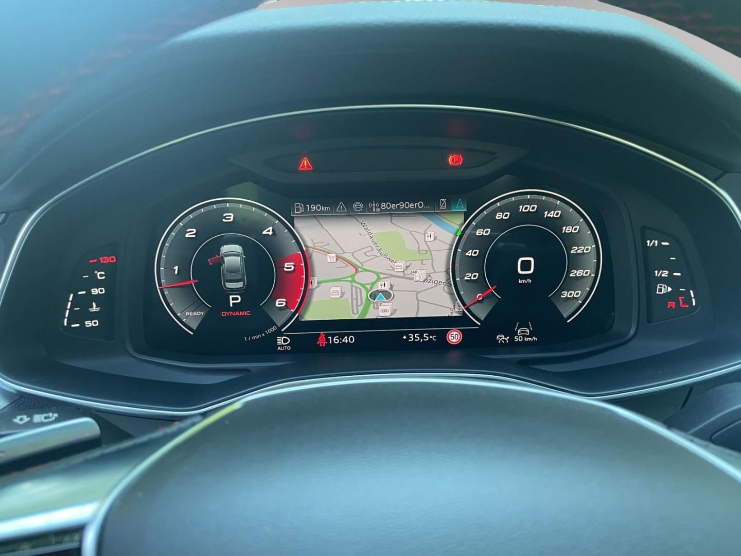 Bild über Audi S6 Limousine TDI quattro tiptronic - für weitere Informationen kontaktieren Sie den Audi Partner