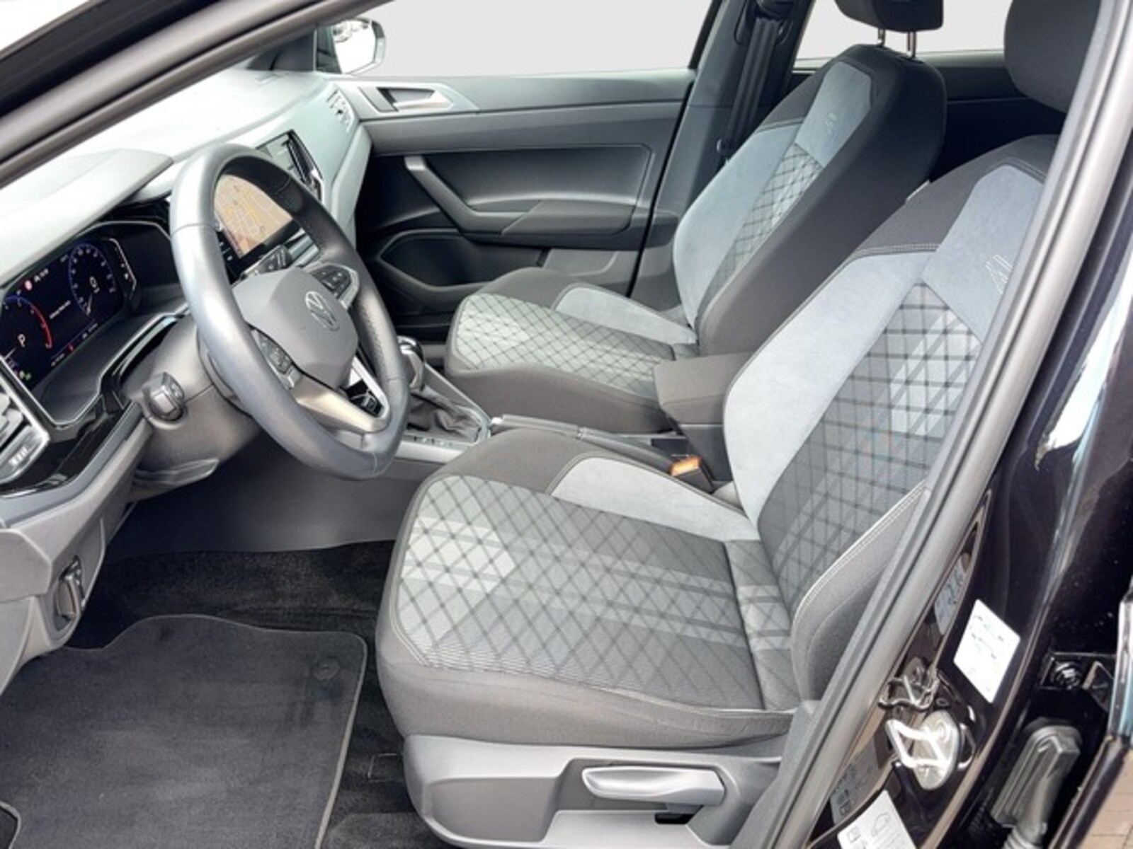 Volkswagen Polo – Bild 8