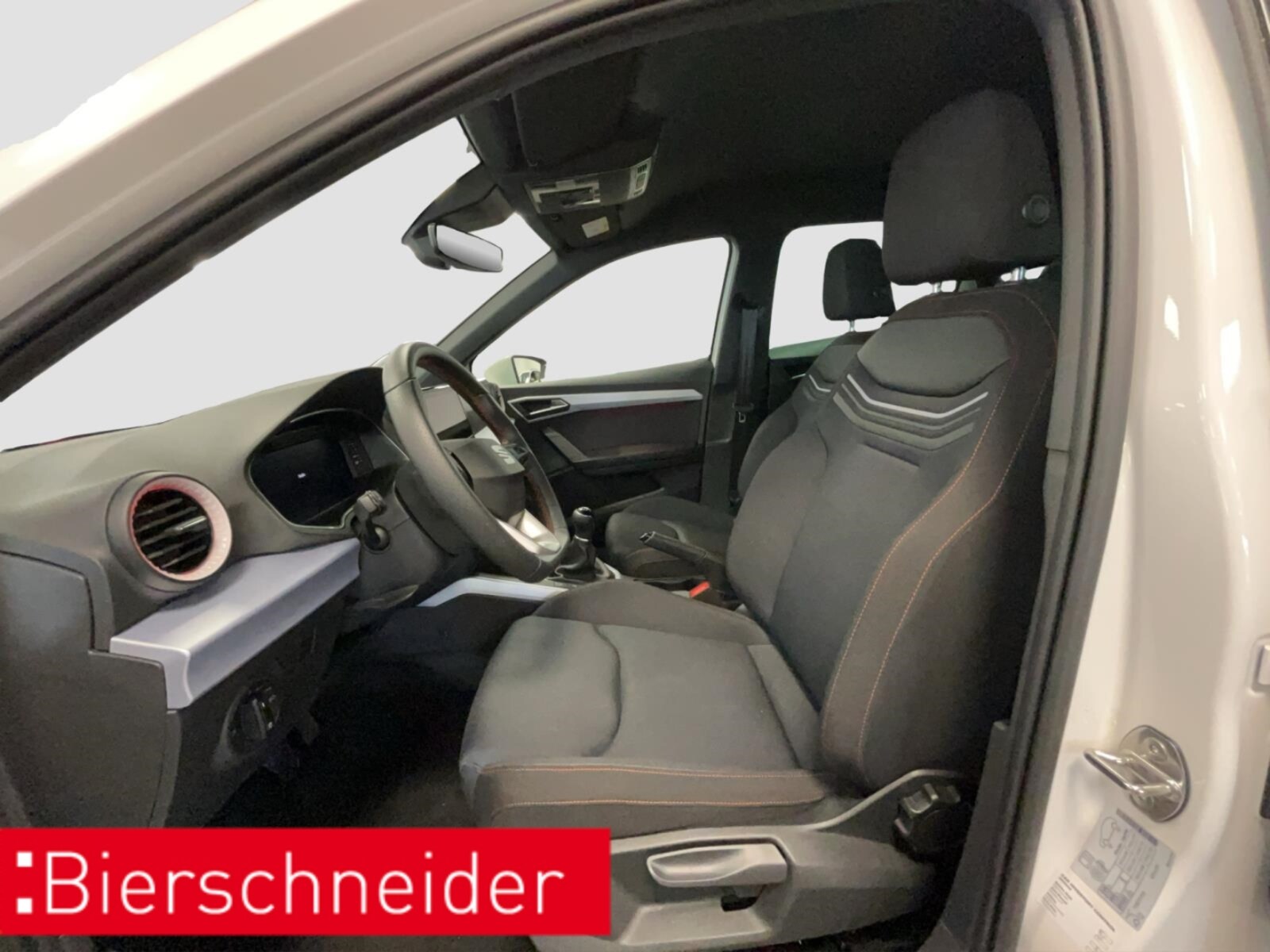 SEAT Arona – Bild 13