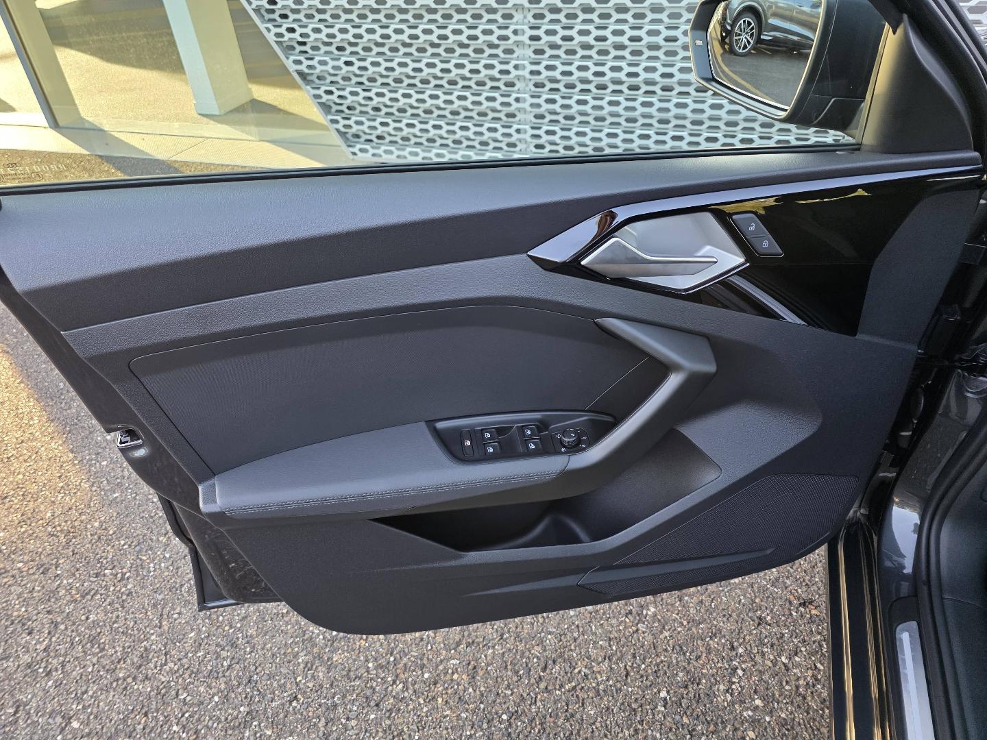 Image about Audi A1 Sportback Advanced 25 TFSI 70 kW (95 ch) S tronic