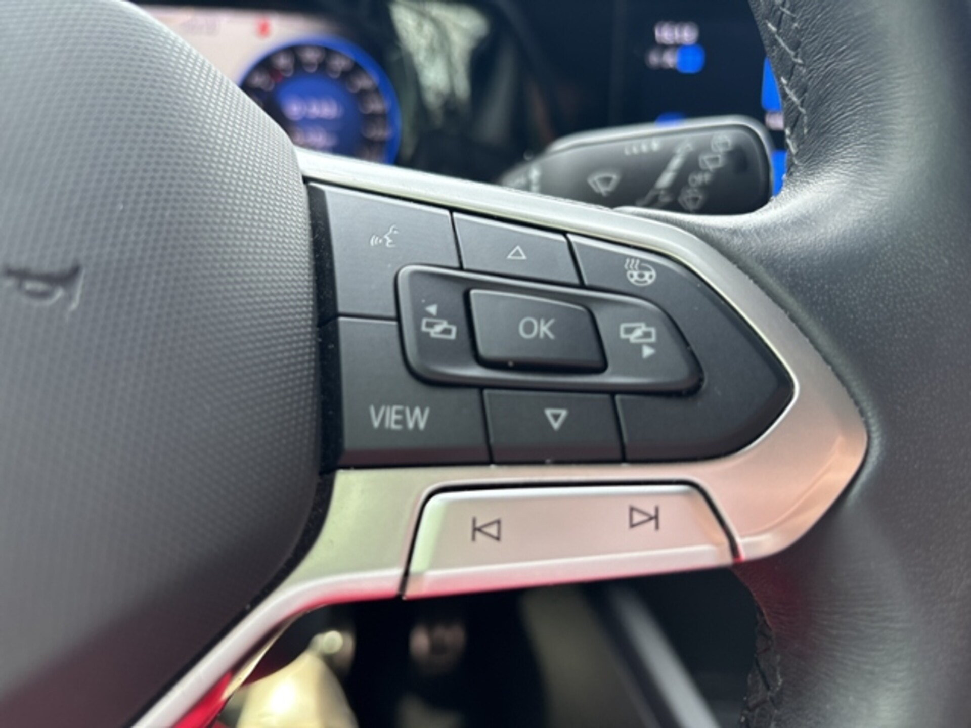 Volkswagen Golf Active