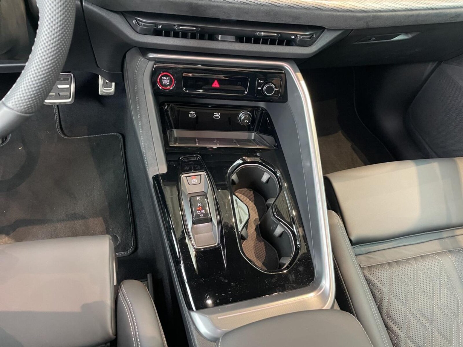 Audi SQ5 – Bild 13