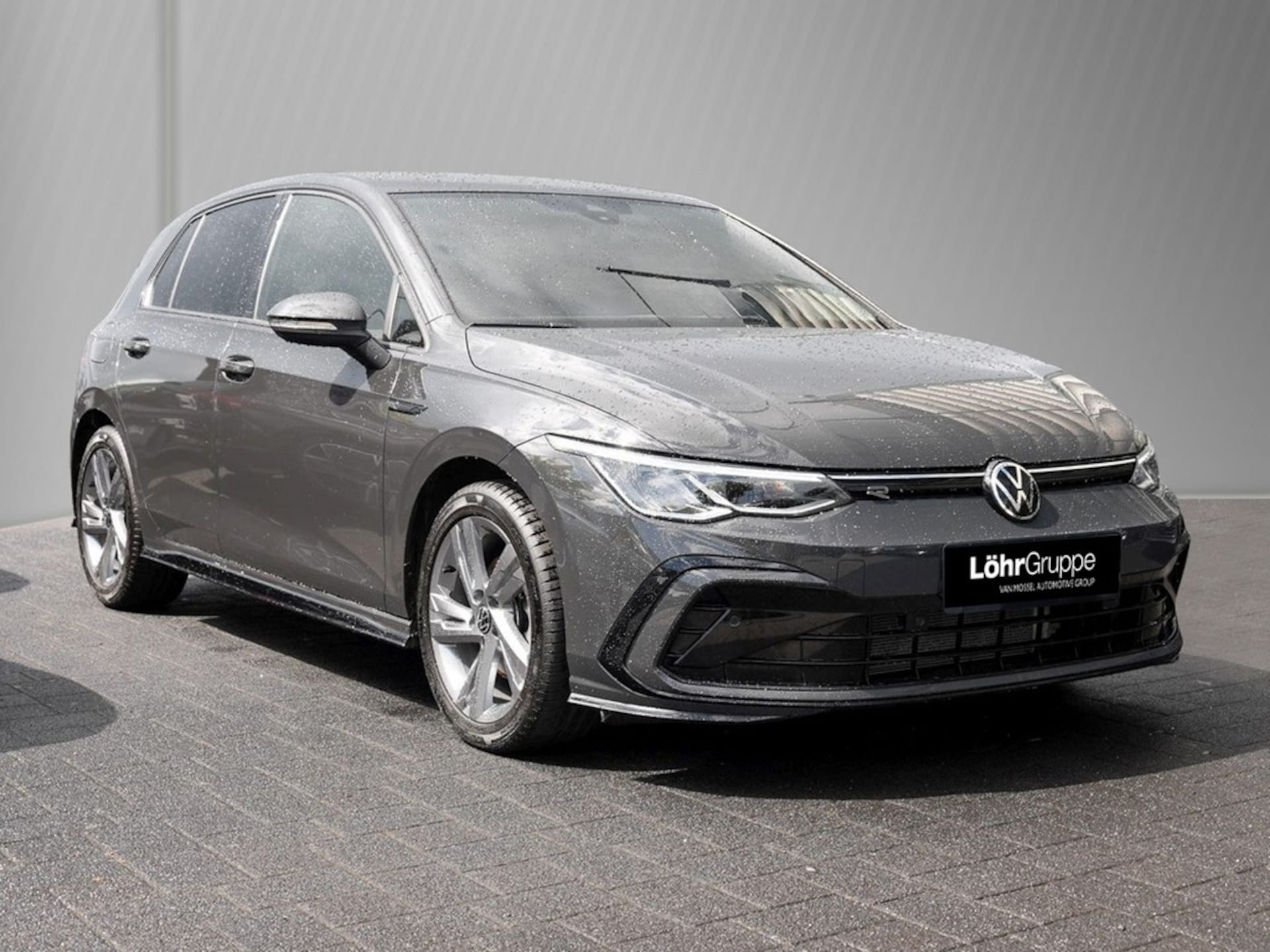 Volkswagen Golf R-Line