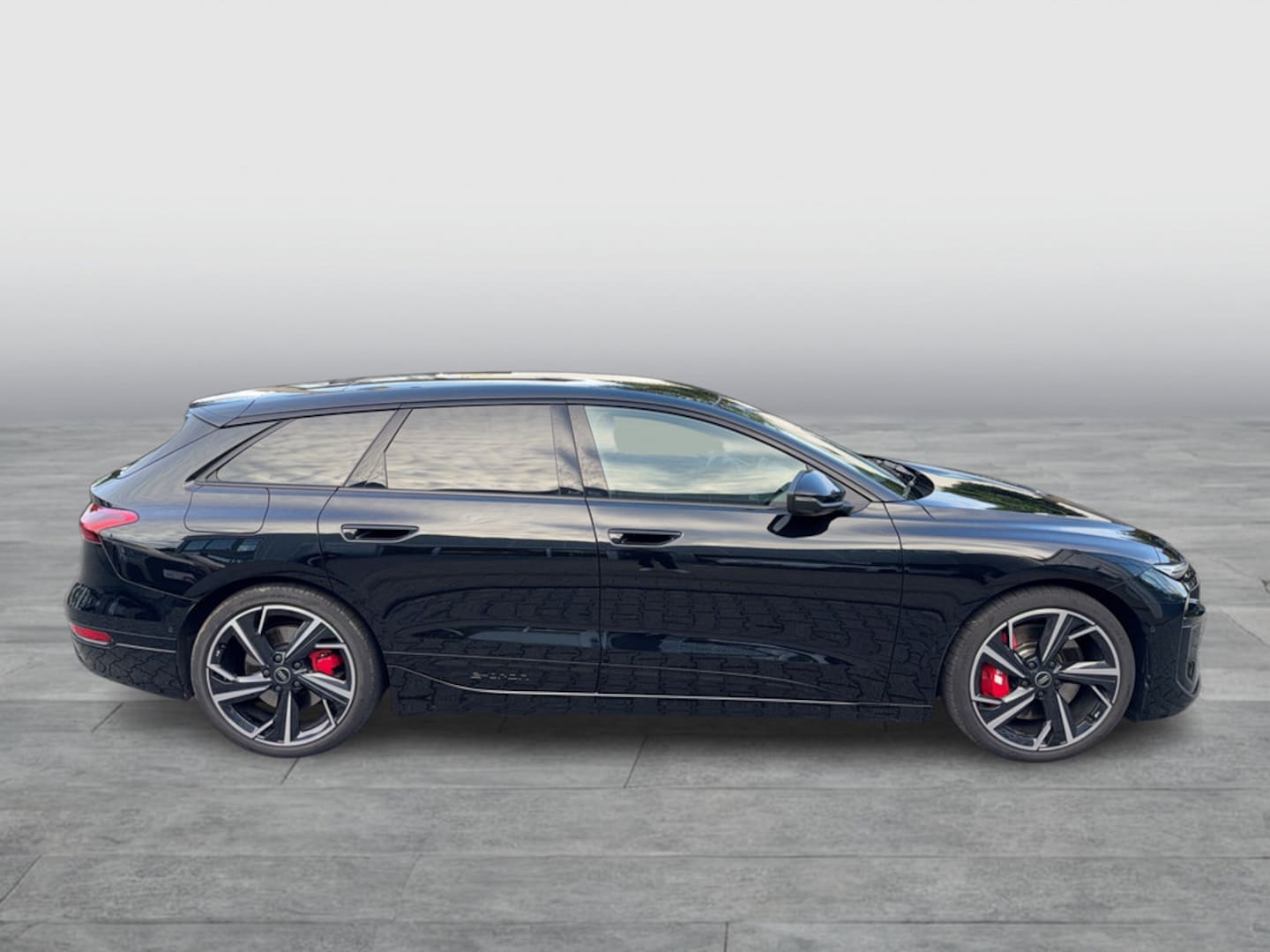 Bild über Audi S6 Avant e-tron e-tron quattro - für weitere Informationen kontaktieren Sie den Audi Partner