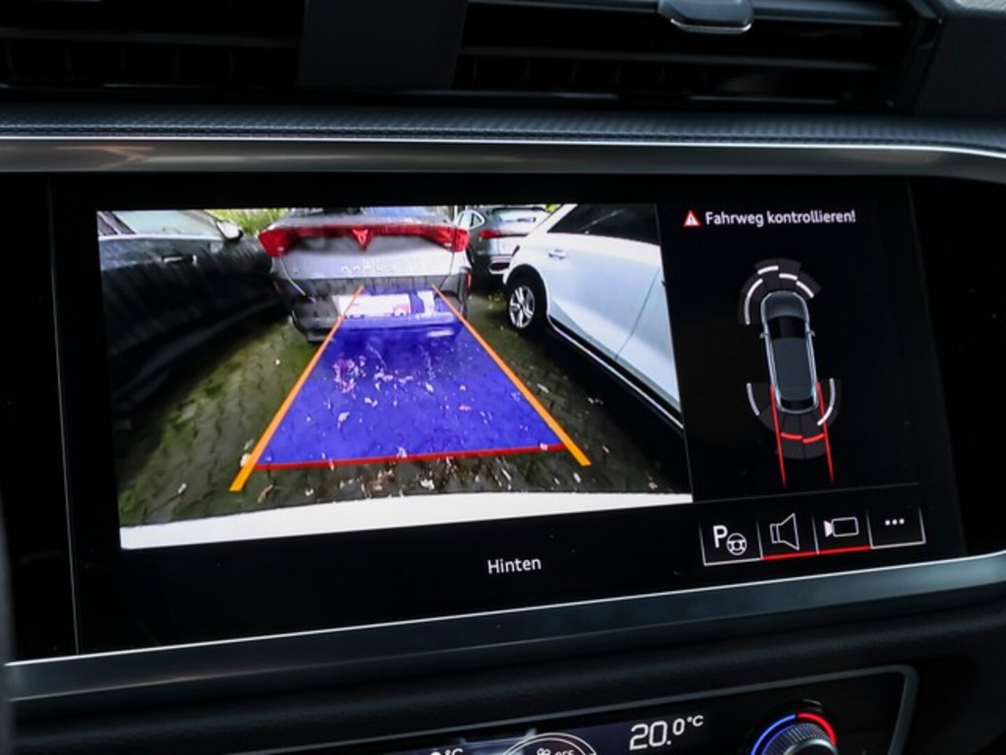 Bild über Audi Q3 Sportback S line 35 TFSI S tronic - für weitere Informationen kontaktieren Sie den Audi Partner