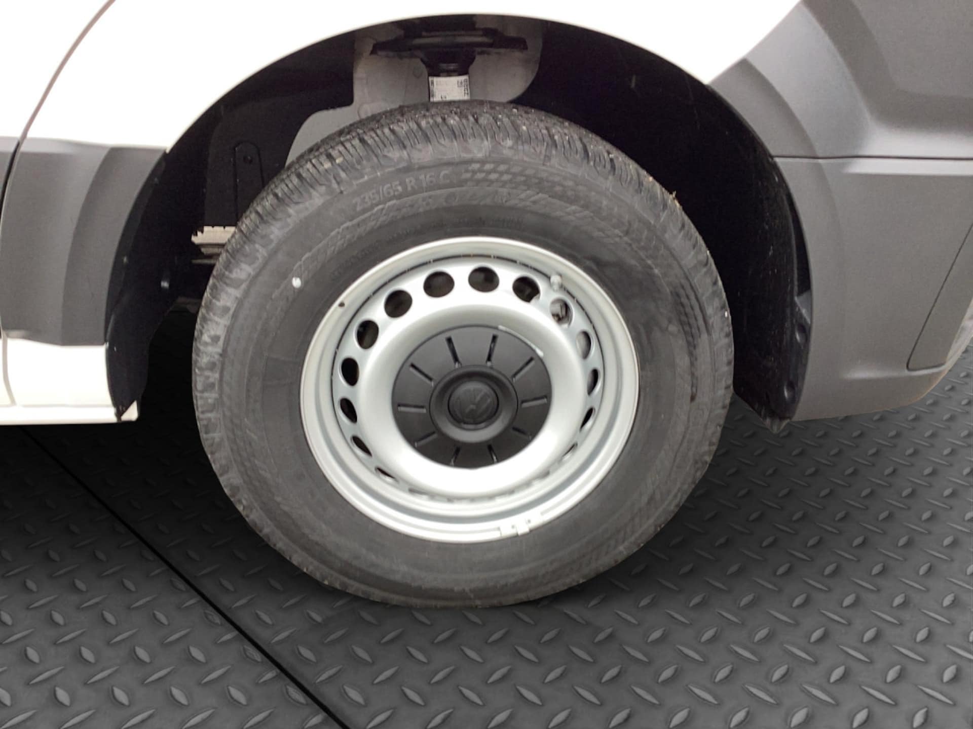 Volkswagen Crafter Kasten mittlerer Radstand