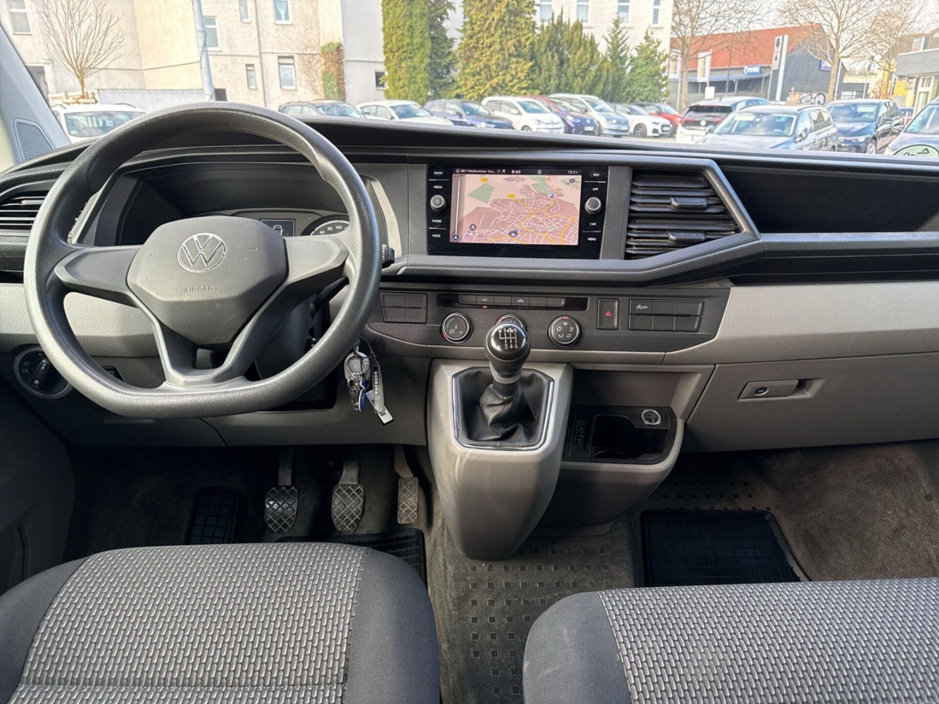 Volkswagen T6.1 Transporter Pritschenwagen Doppelkabine