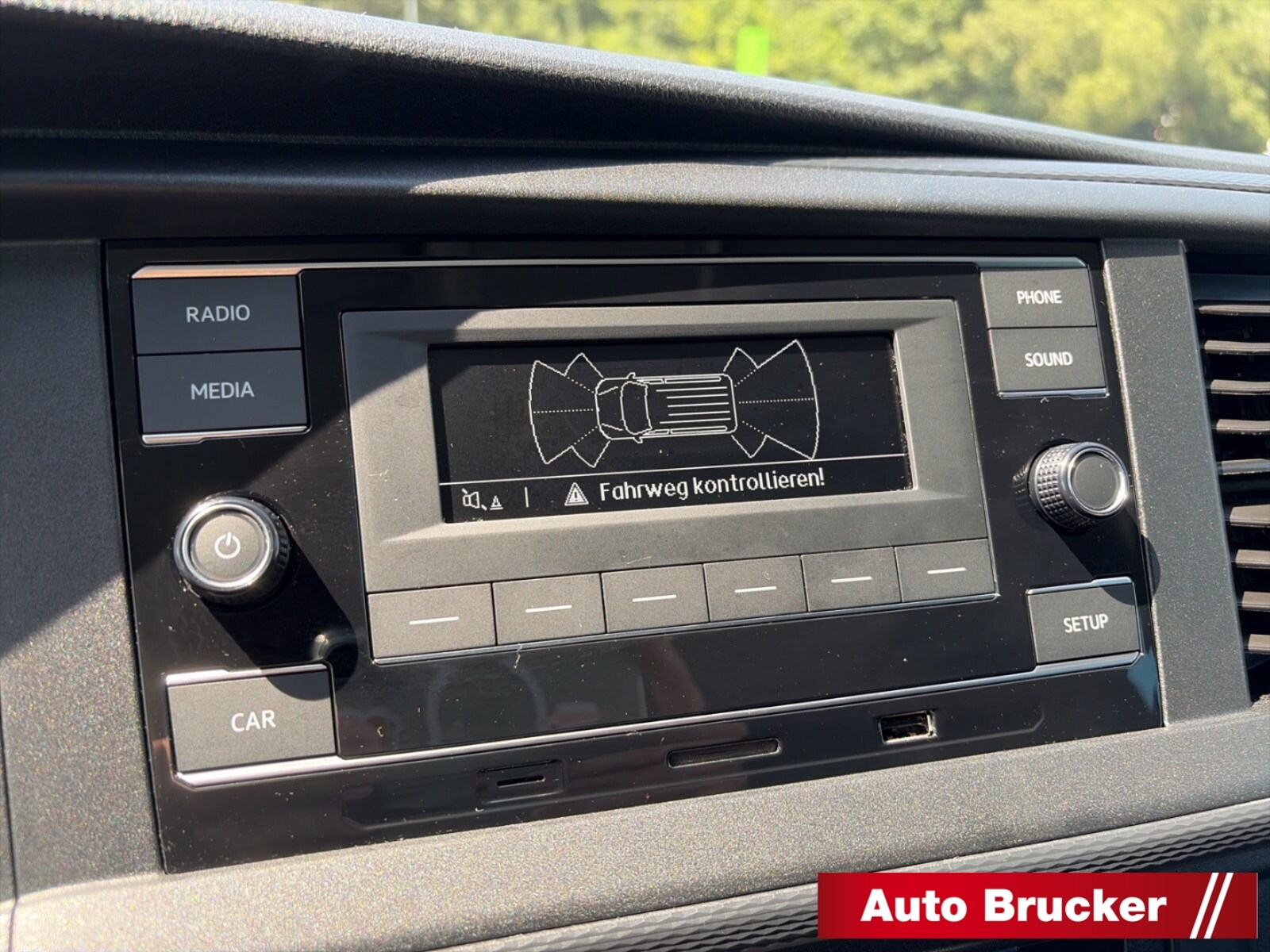 Volkswagen T6.1 Transporter Kombi kurzer Radstand – Bild 11