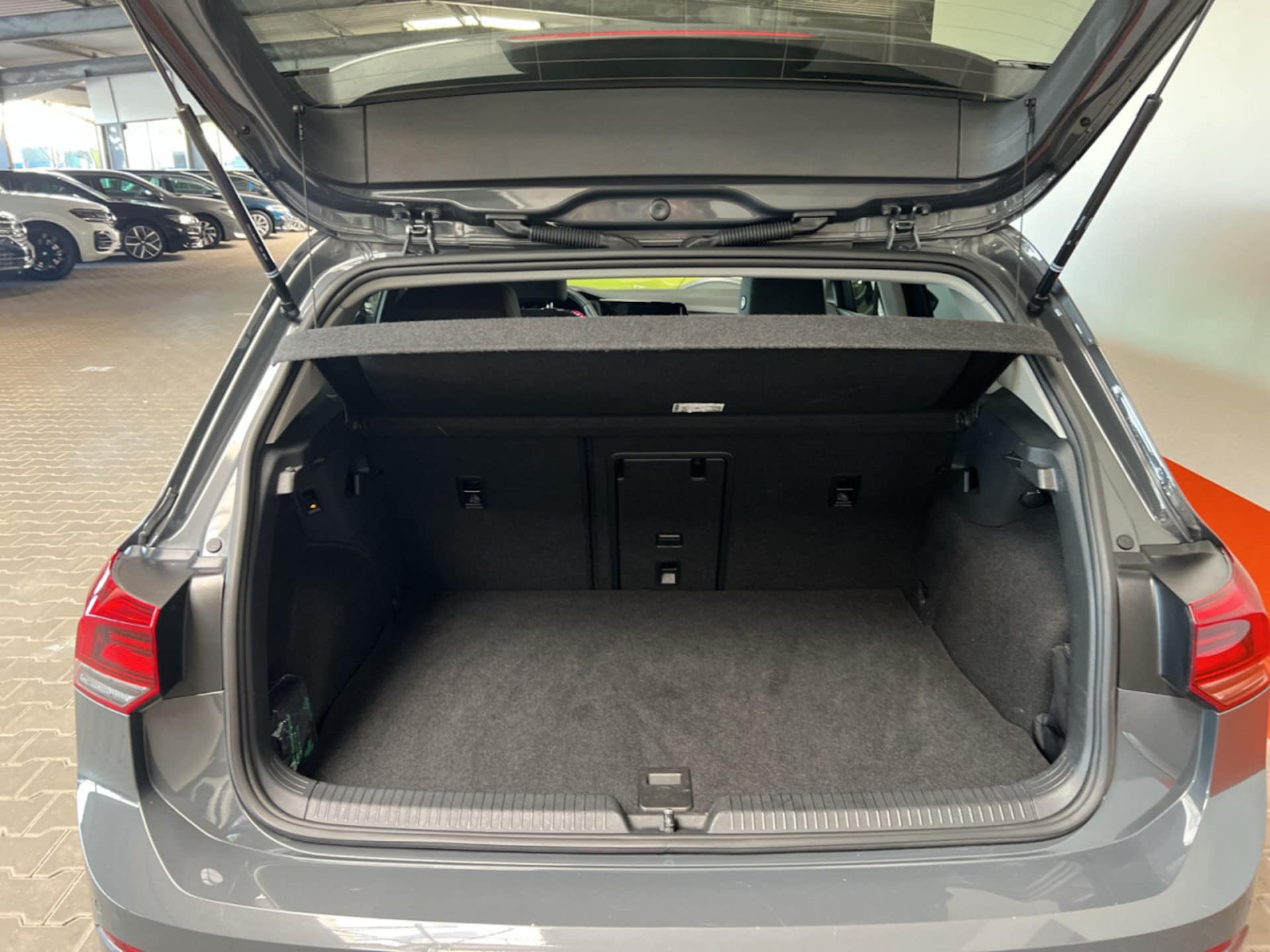 Volkswagen Golf Style