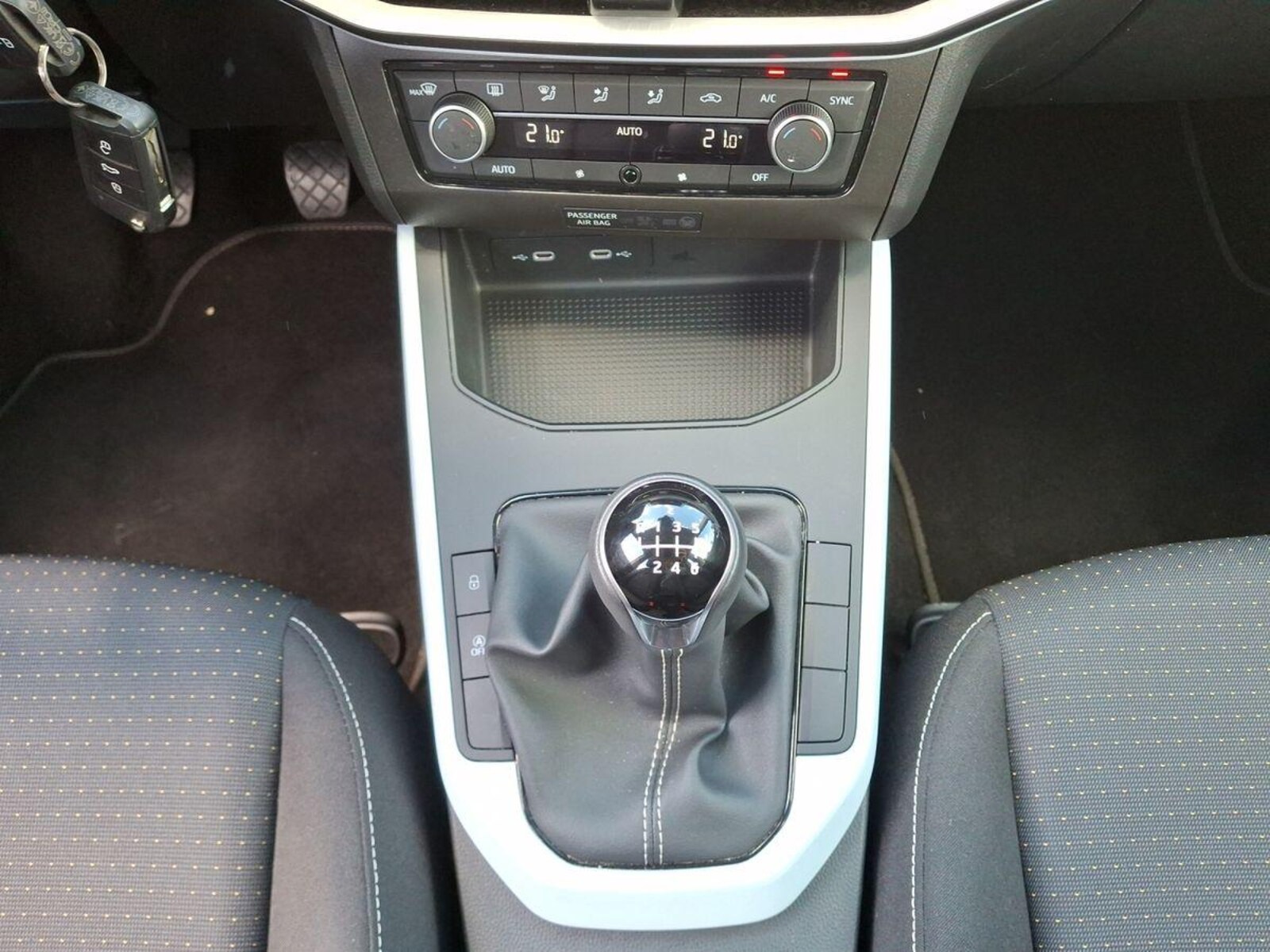 SEAT Arona – Bild 13