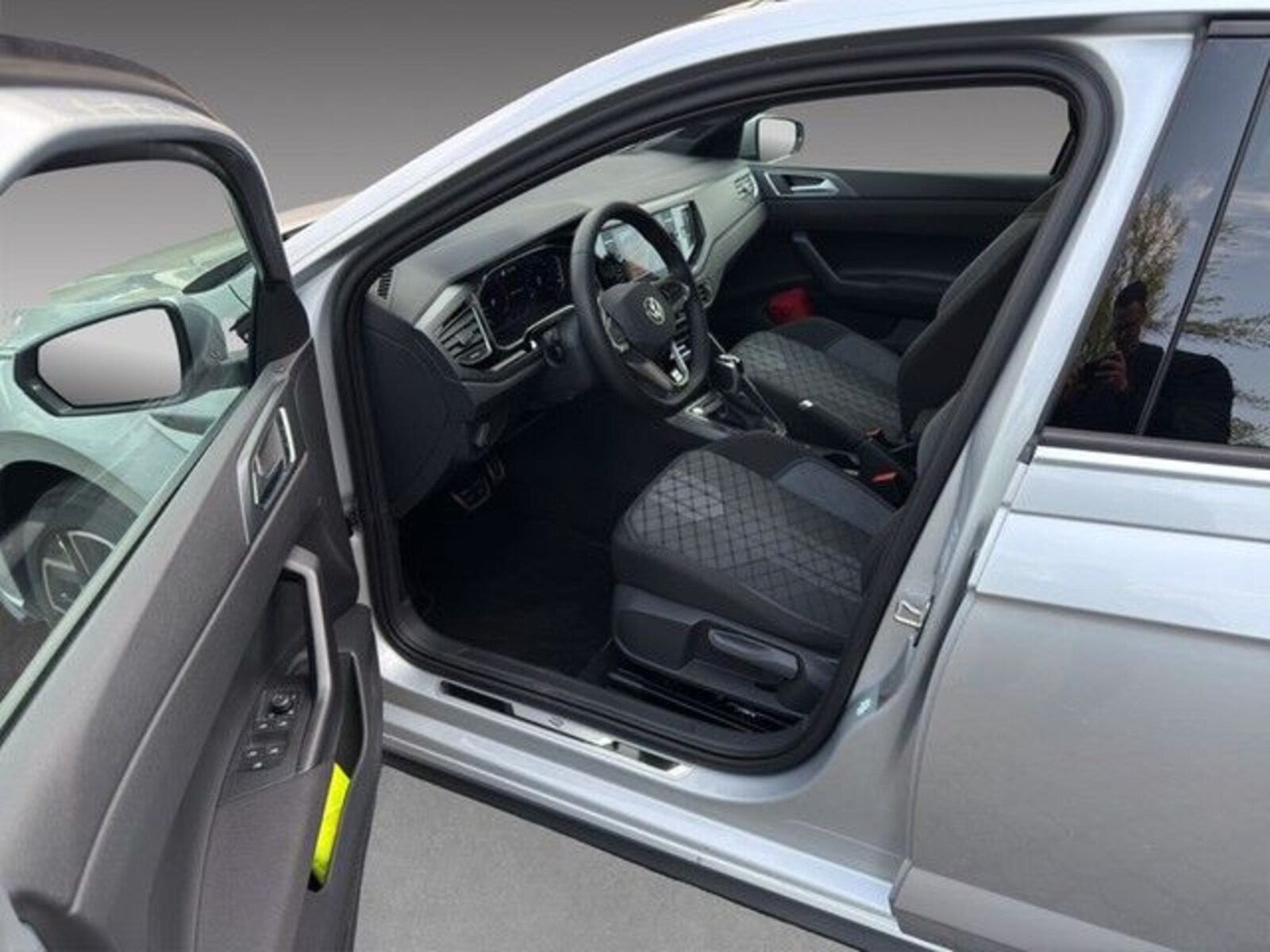 Volkswagen Polo – Bild 11